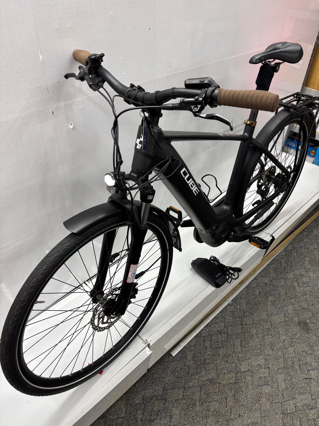 Cube Touring 0-one