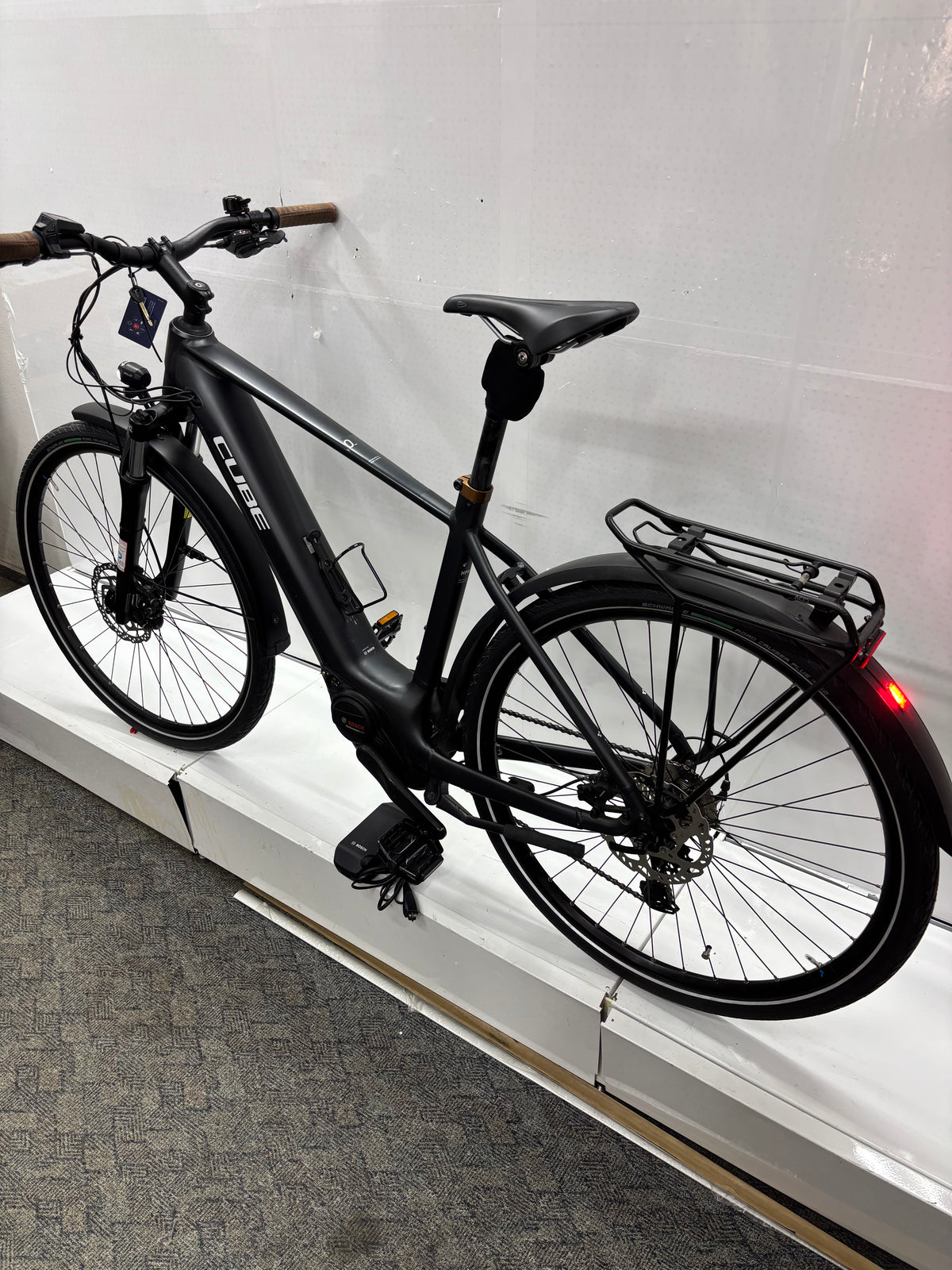 Cube Touring 0-one