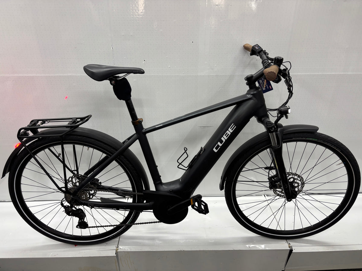 Cube Touring 0-one
