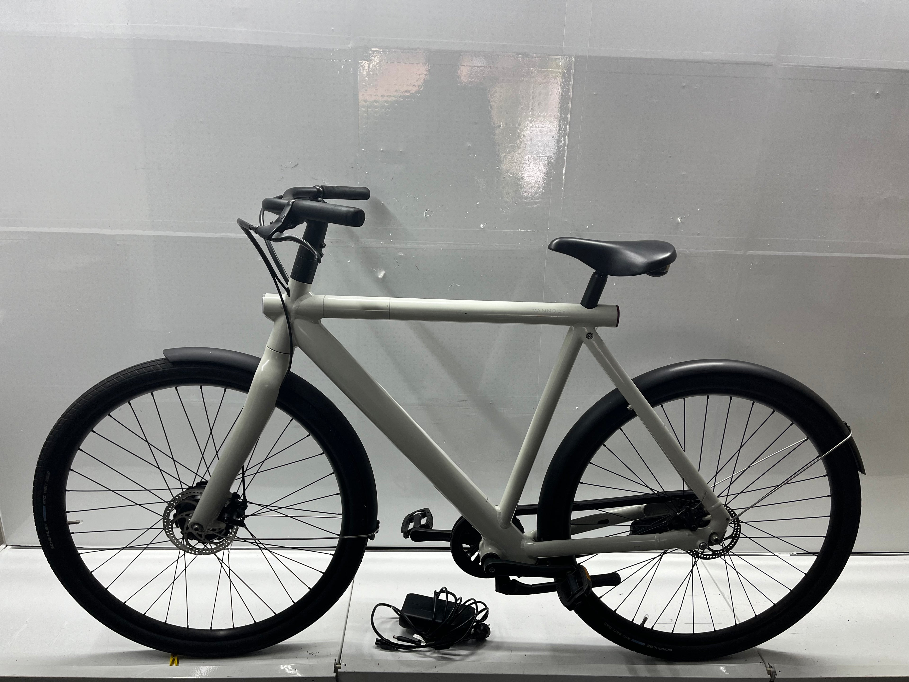Van Moof S2 leichtes 28" E-Bike - Bastlerrad - DEFEKT