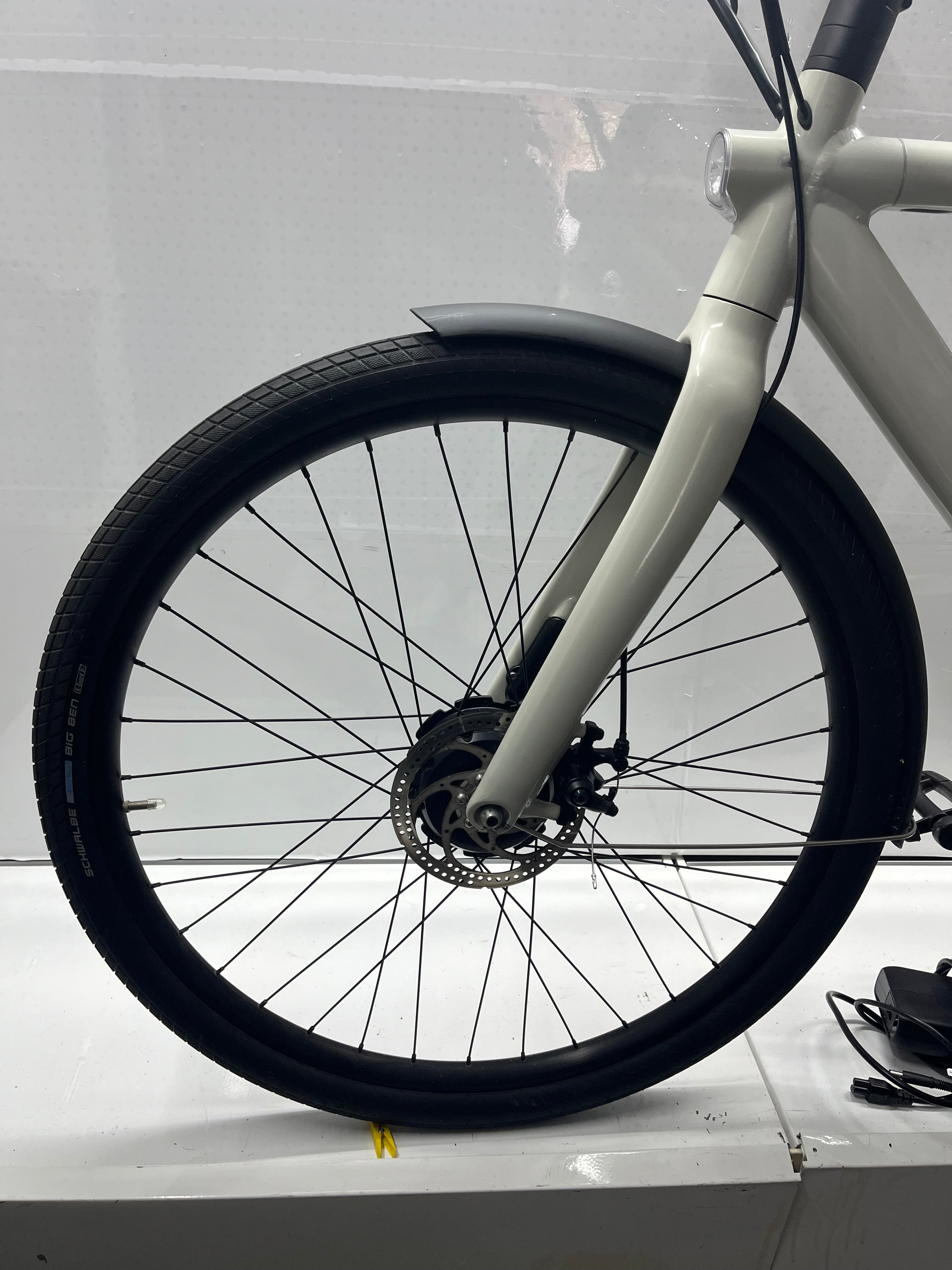 Van Moof S2 leichtes 28" E-Bike - Bastlerrad - DEFEKT