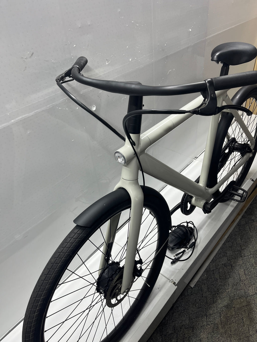 Van Moof S2 leichtes 28" E-Bike - Bastlerrad - DEFEKT
