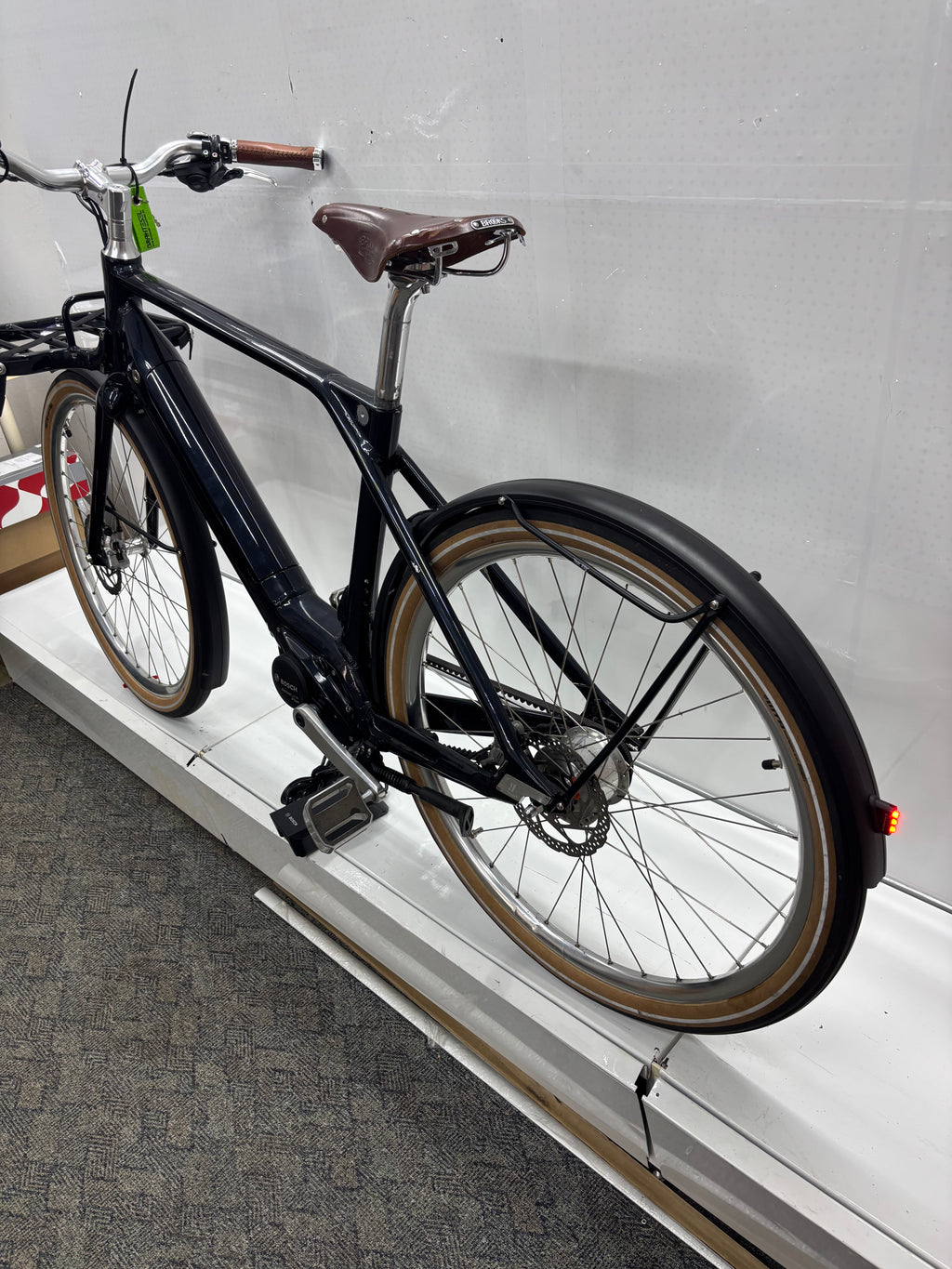 Schindelhauer E-Bike mit Frontkorb, Alfine 8 Hang, Brooks