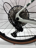 Cube Nuroad Hybrid C62 Race, E-Gravel-Bike, keine 1000 Km gefahren!