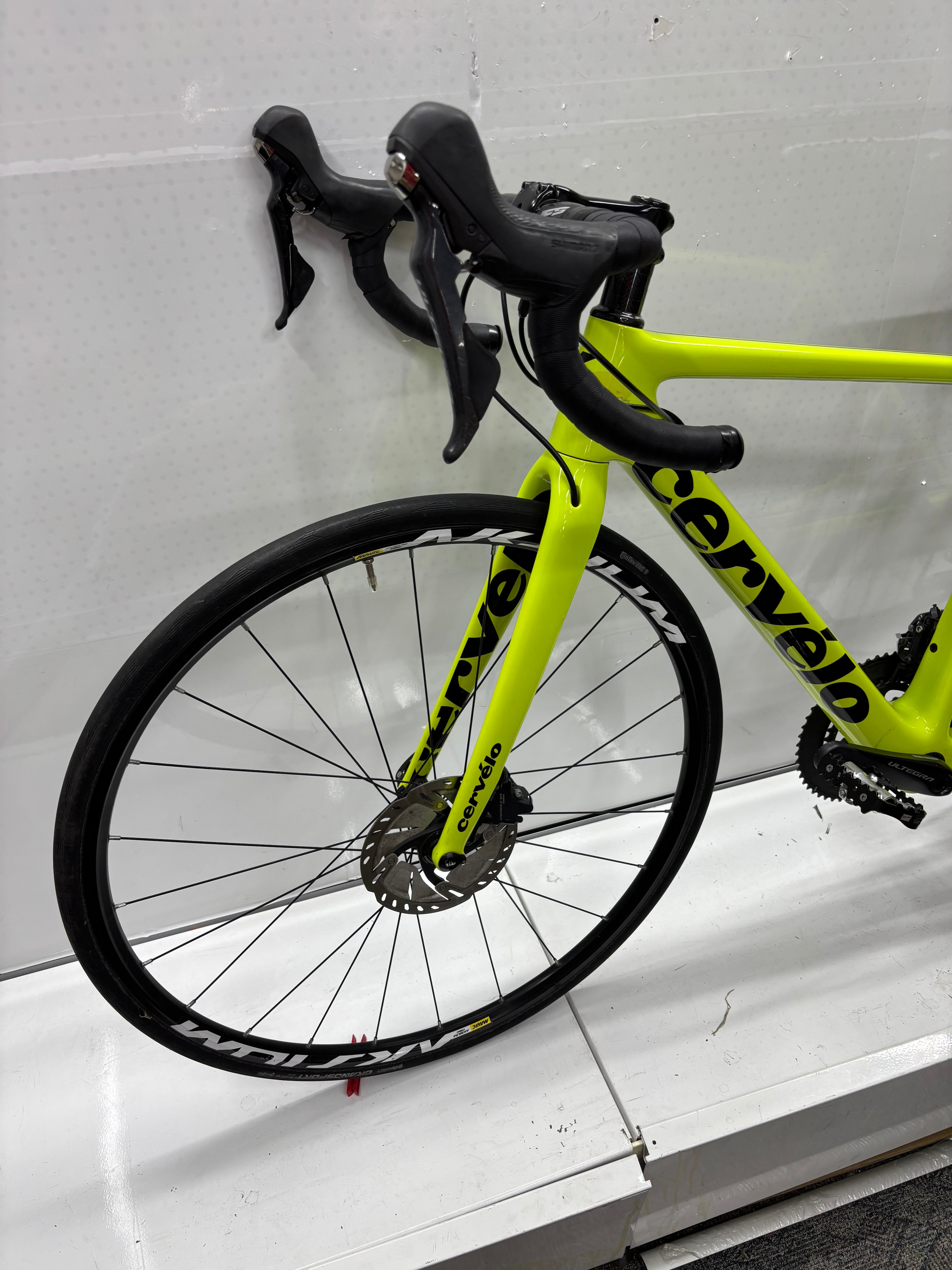 Cervelo DI R3 Ultegra 8020 22G - Bastlerrad - DEFEKT - hochwertige Teile