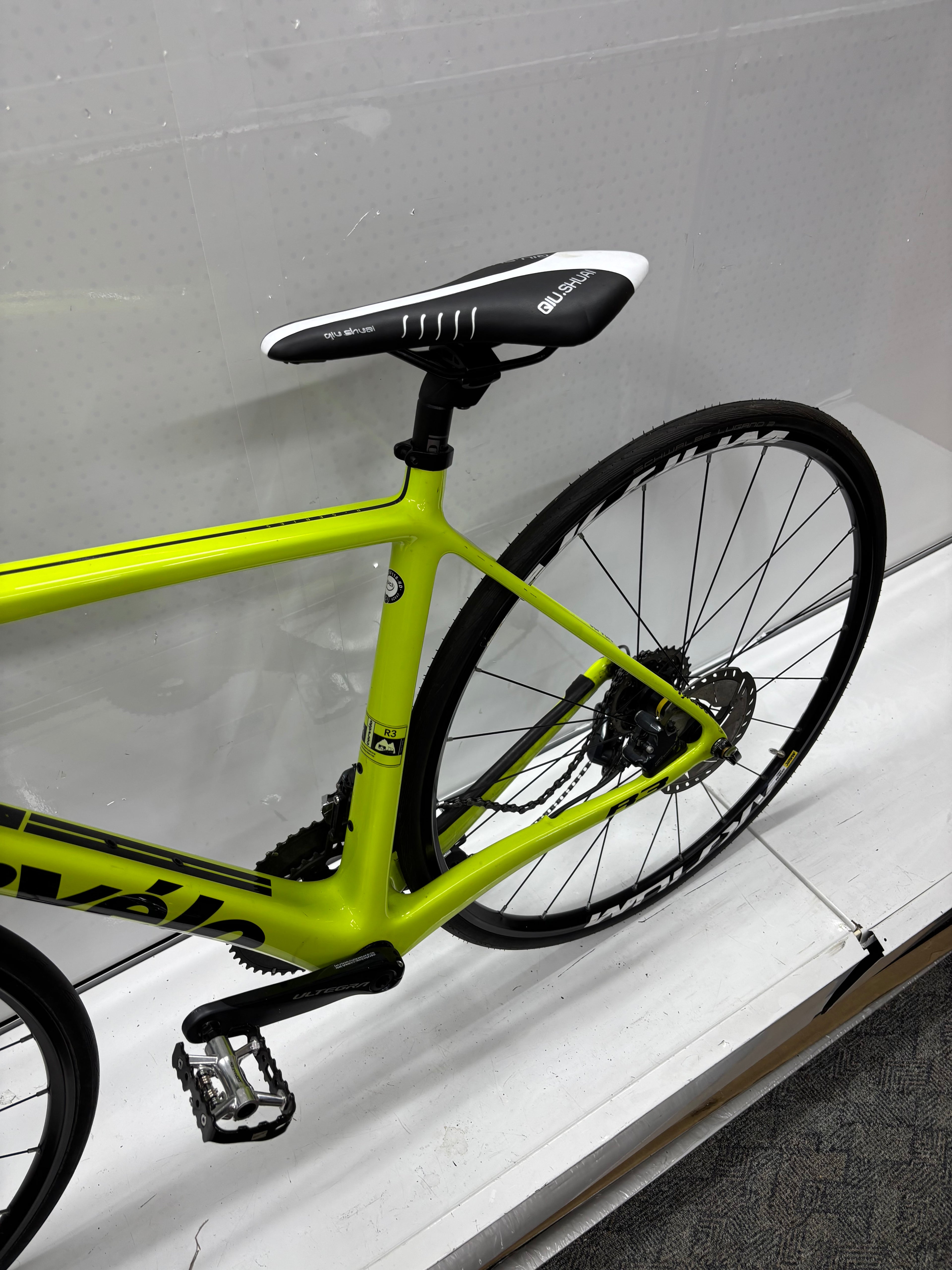 Cervelo DI R3 Ultegra 8020 22G - Bastlerrad - DEFEKT - hochwertige Teile