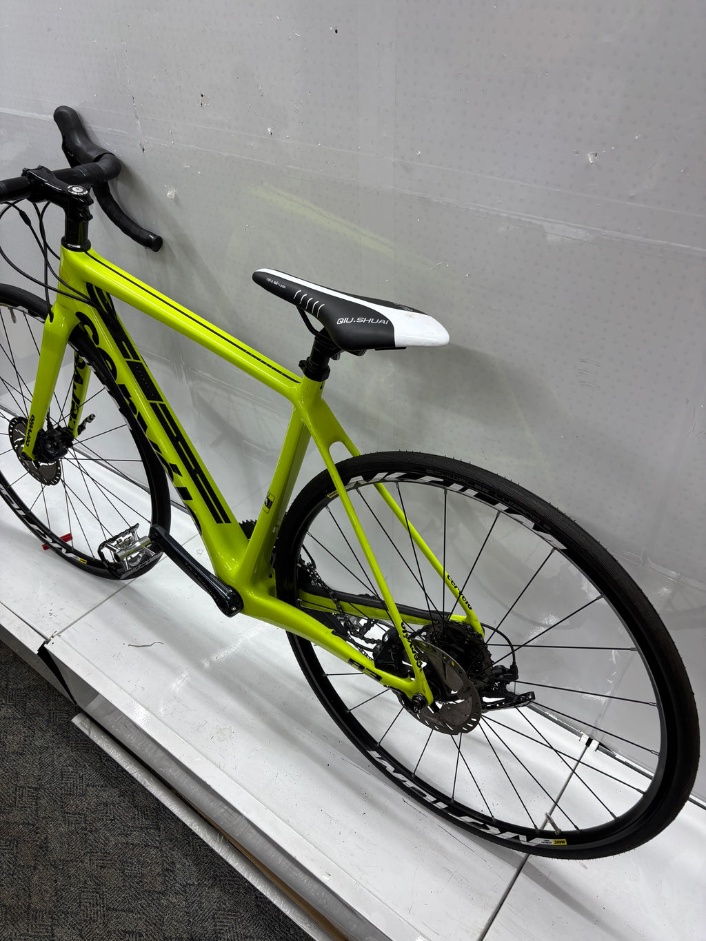 Cervelo DI R3 Ultegra 8020 22G - Bastlerrad - DEFEKT - hochwertige Teile