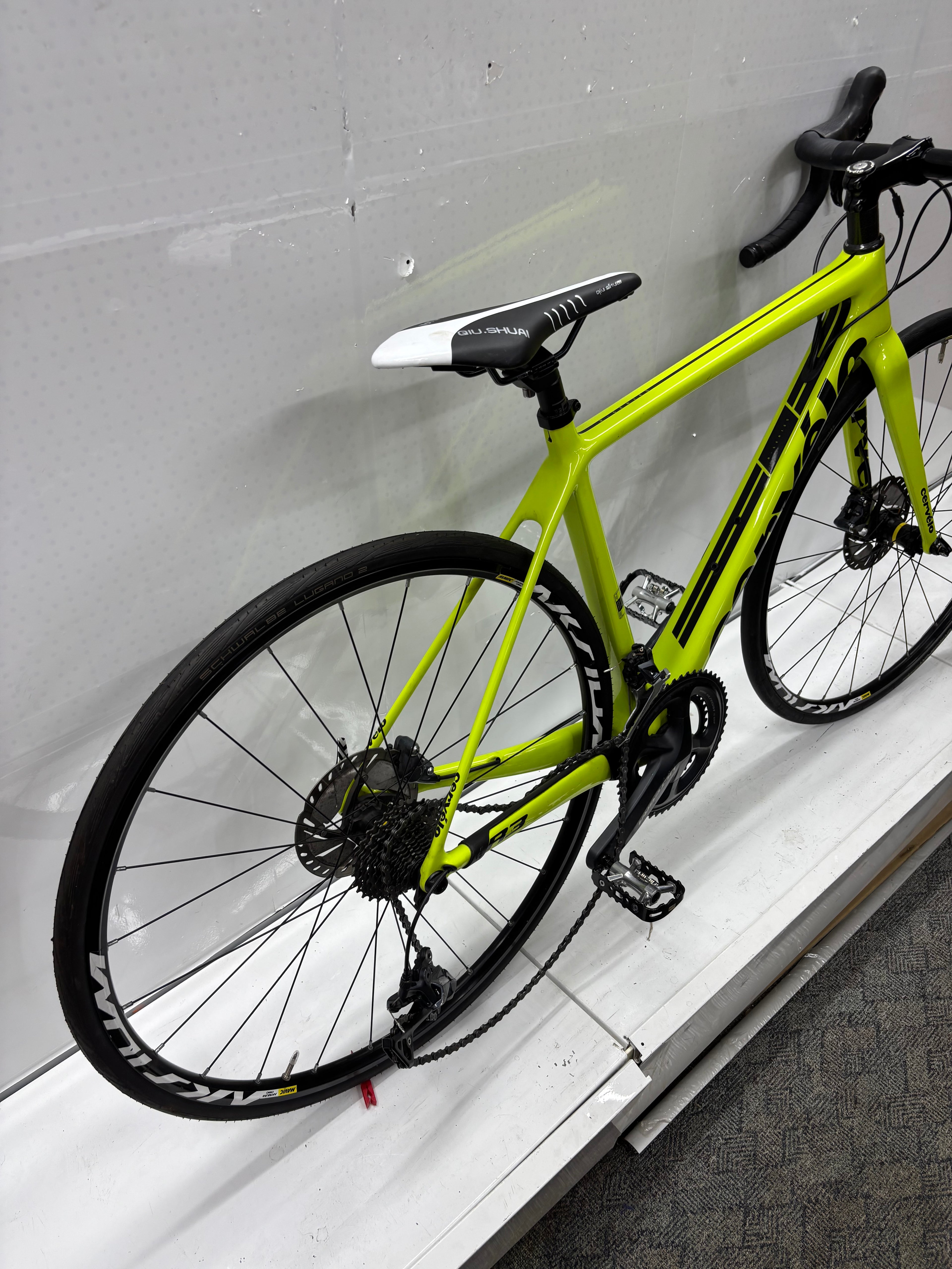 Cervelo DI R3 Ultegra 8020 22G - Bastlerrad - DEFEKT - hochwertige Teile