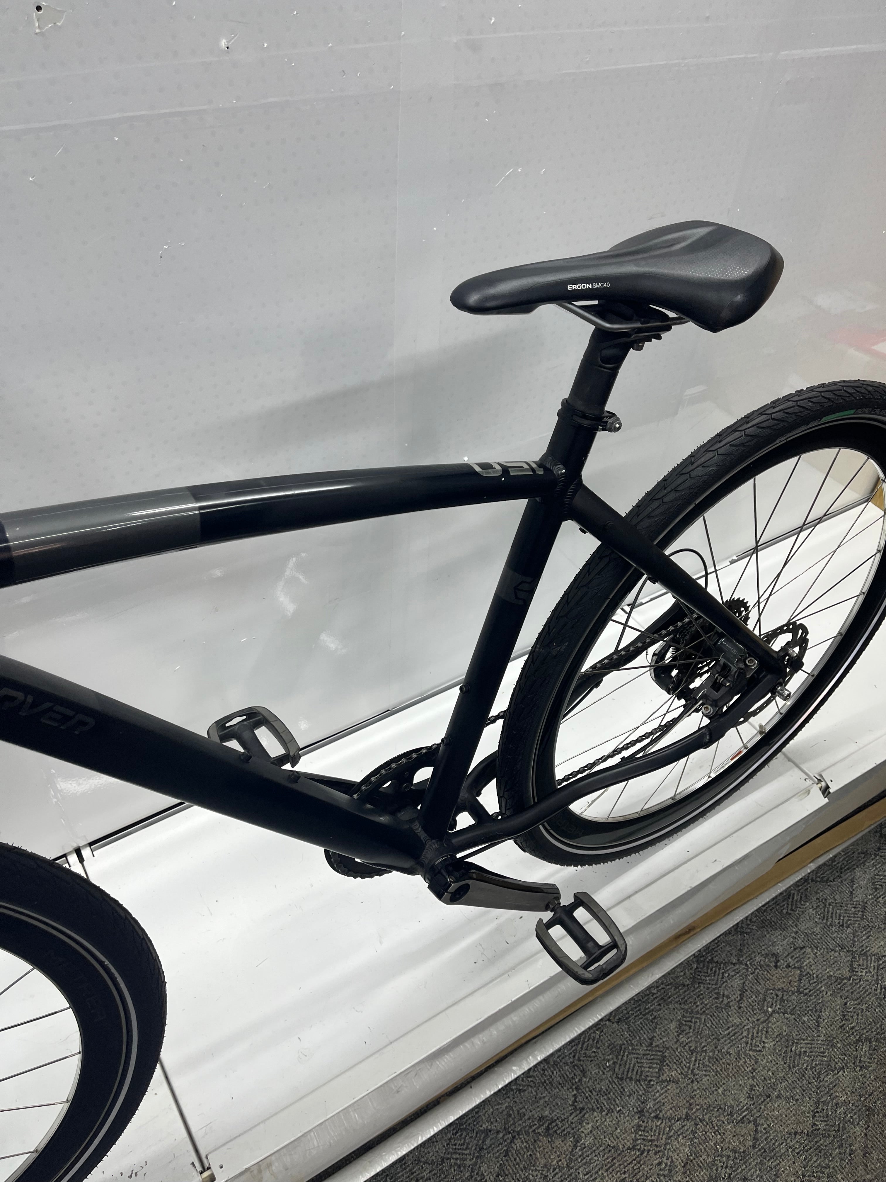 Carver Uniq 150