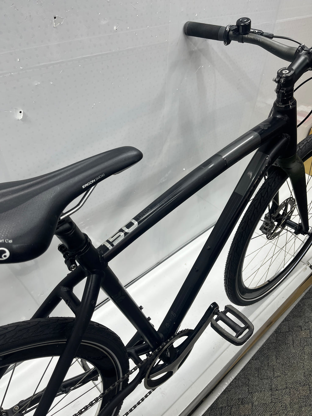 Carver Uniq 150