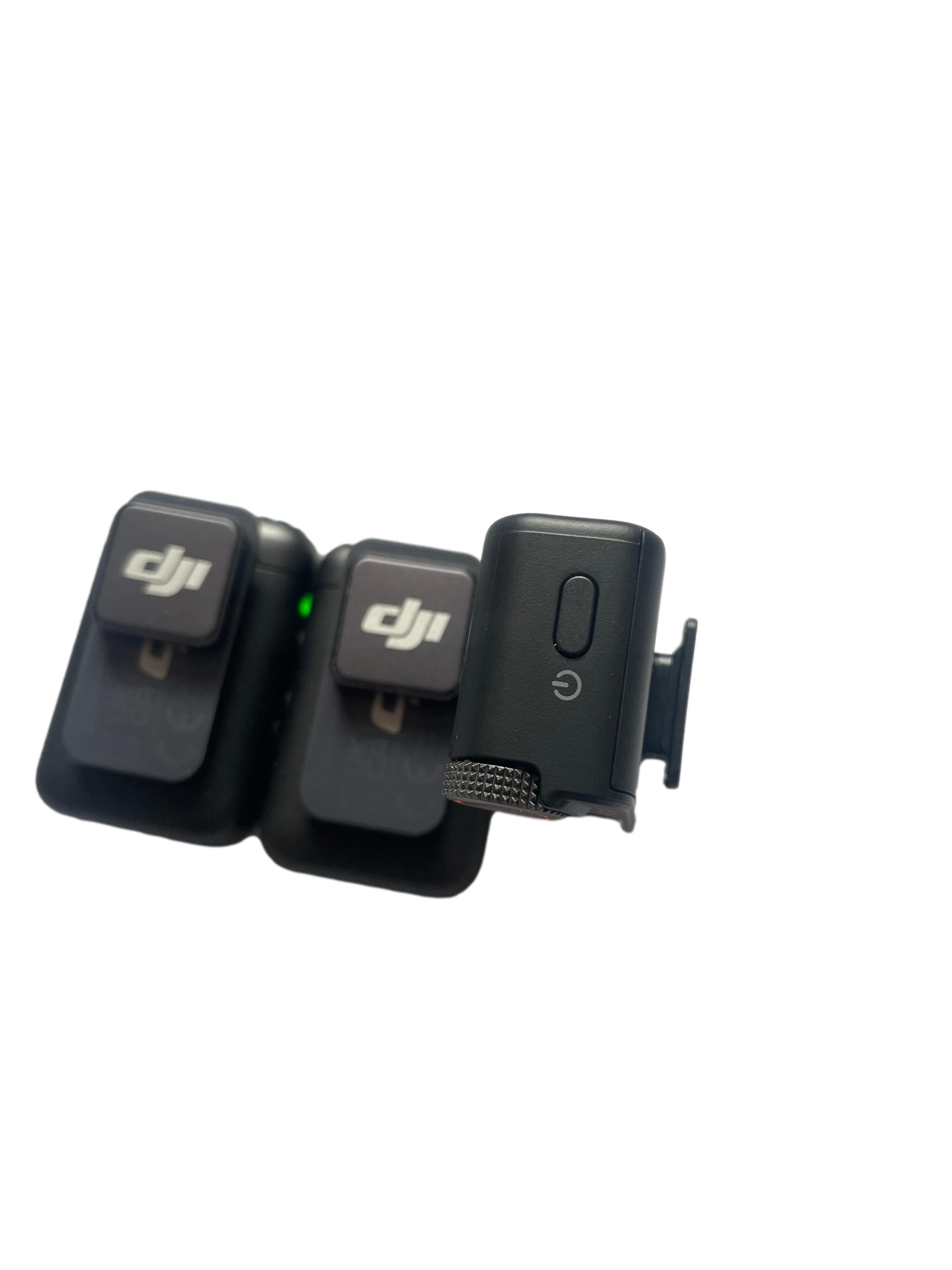 DJI Mic 2 - 2 Sender, Empfänger & Ladeschale