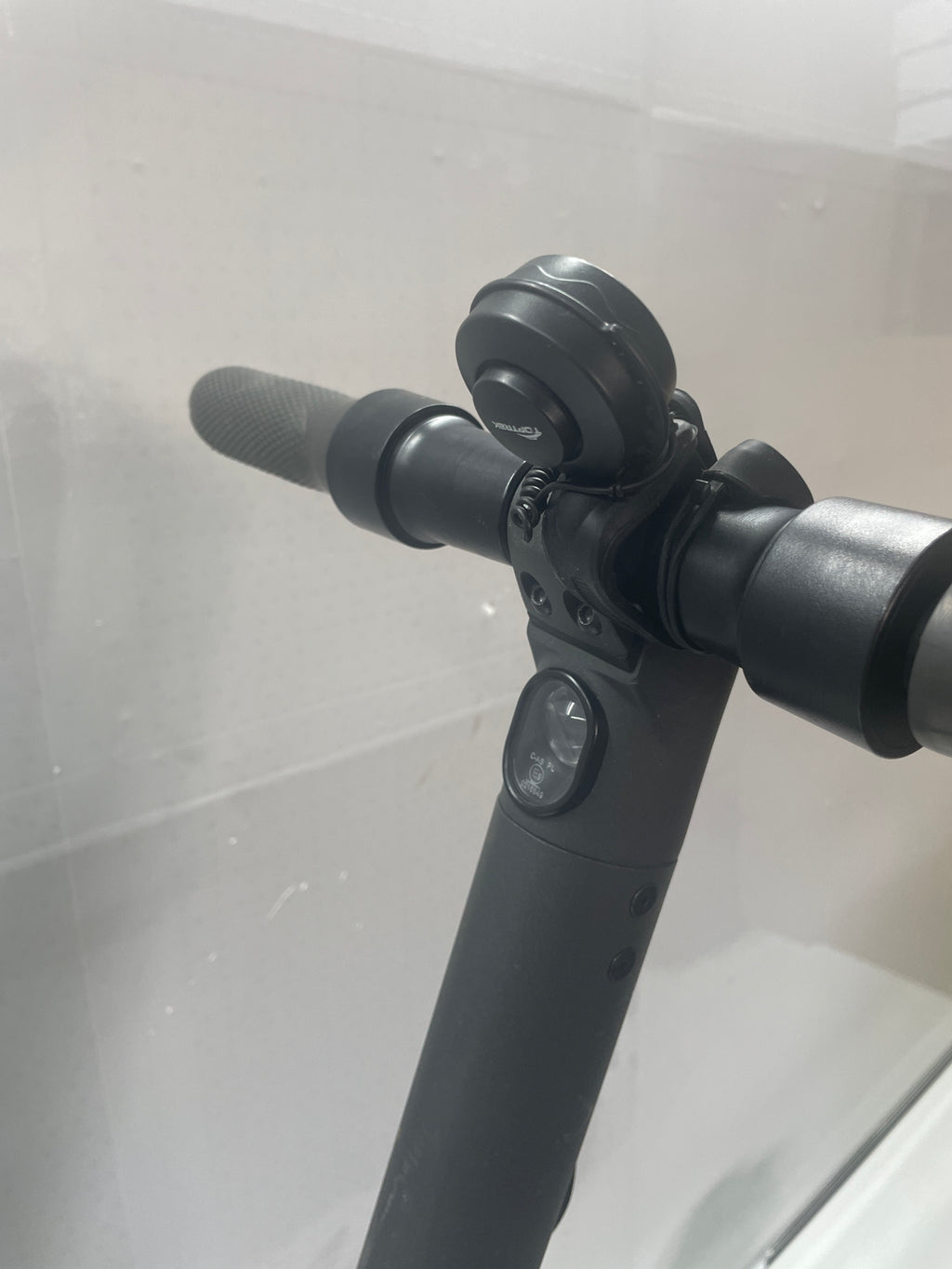 Segway ninebot KickScooter E25D - leicht reparaturbedürftig