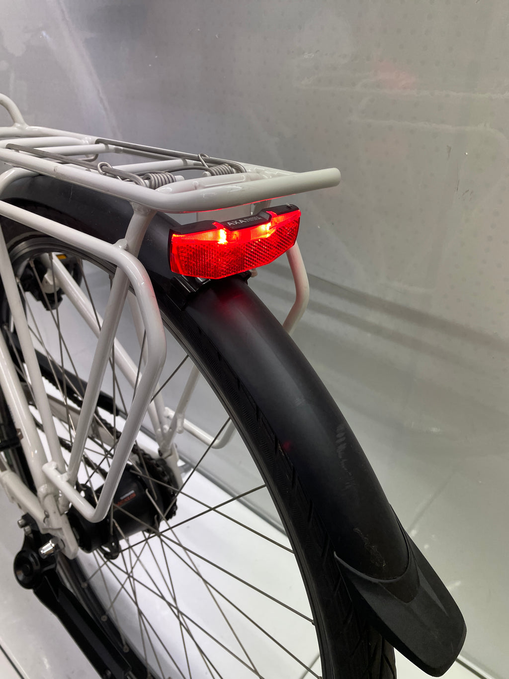 Kalkhoff Agattu, nur 1150 KM - tiefer Einstieg