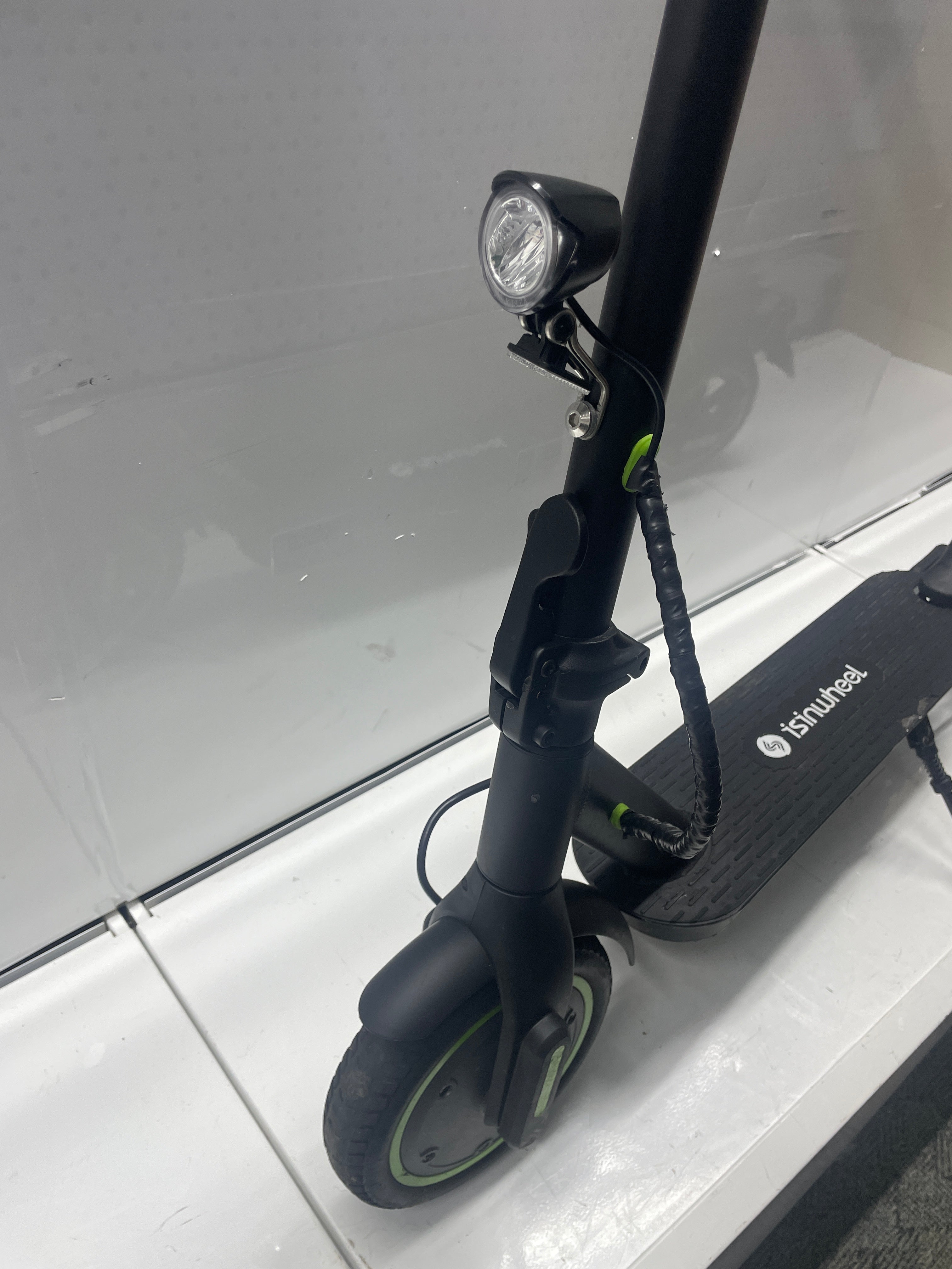 isinwheel E-Scooter