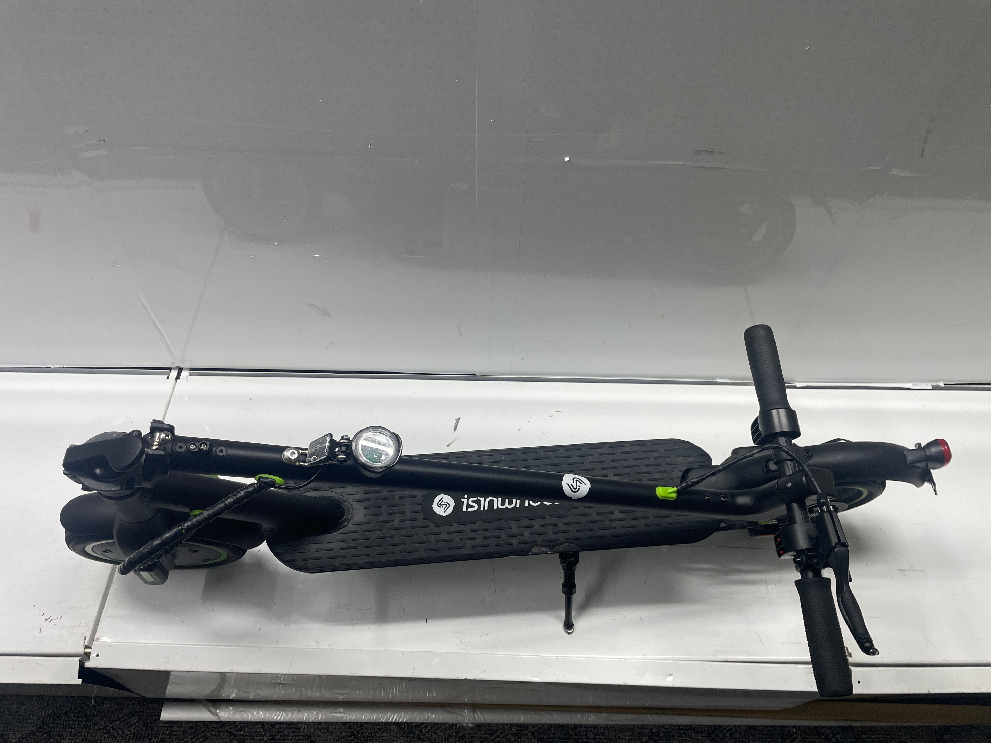 isinwheel E-Scooter