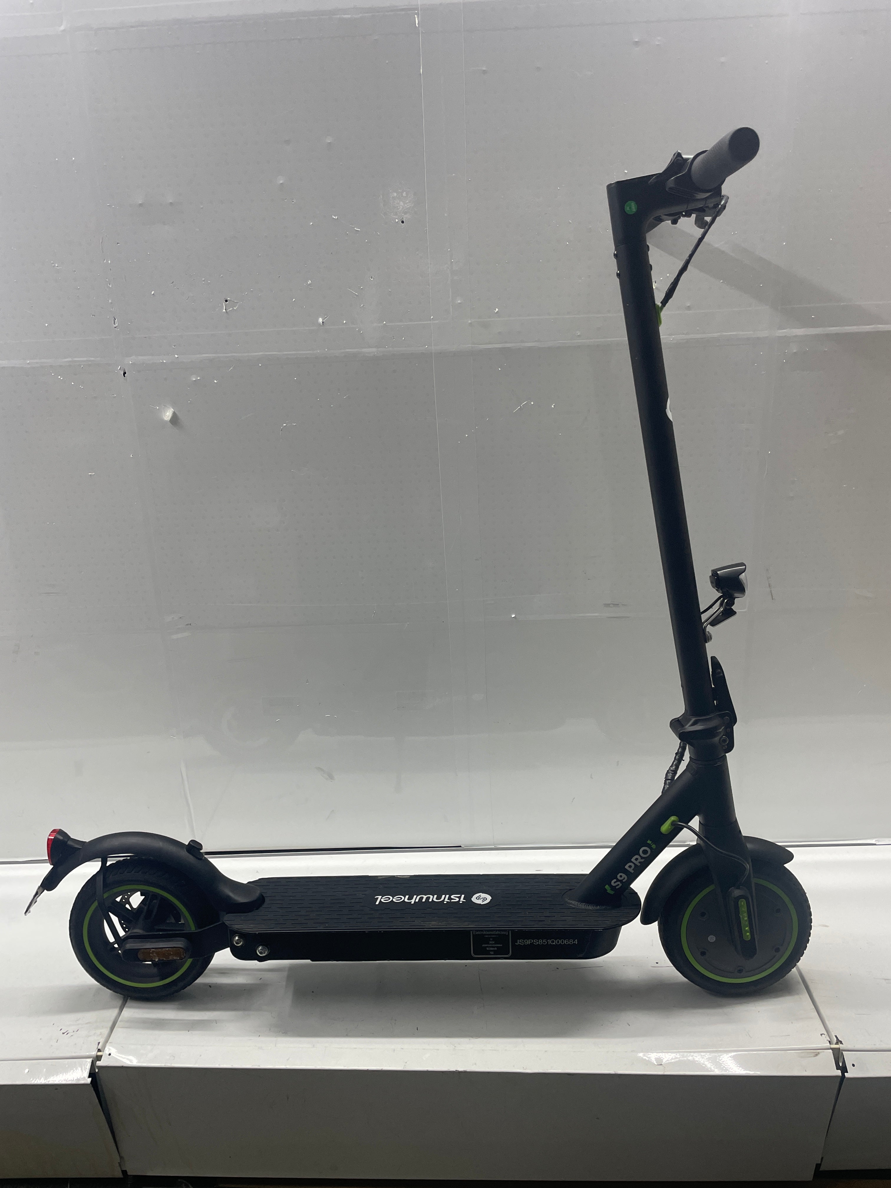 isinwheel E-Scooter