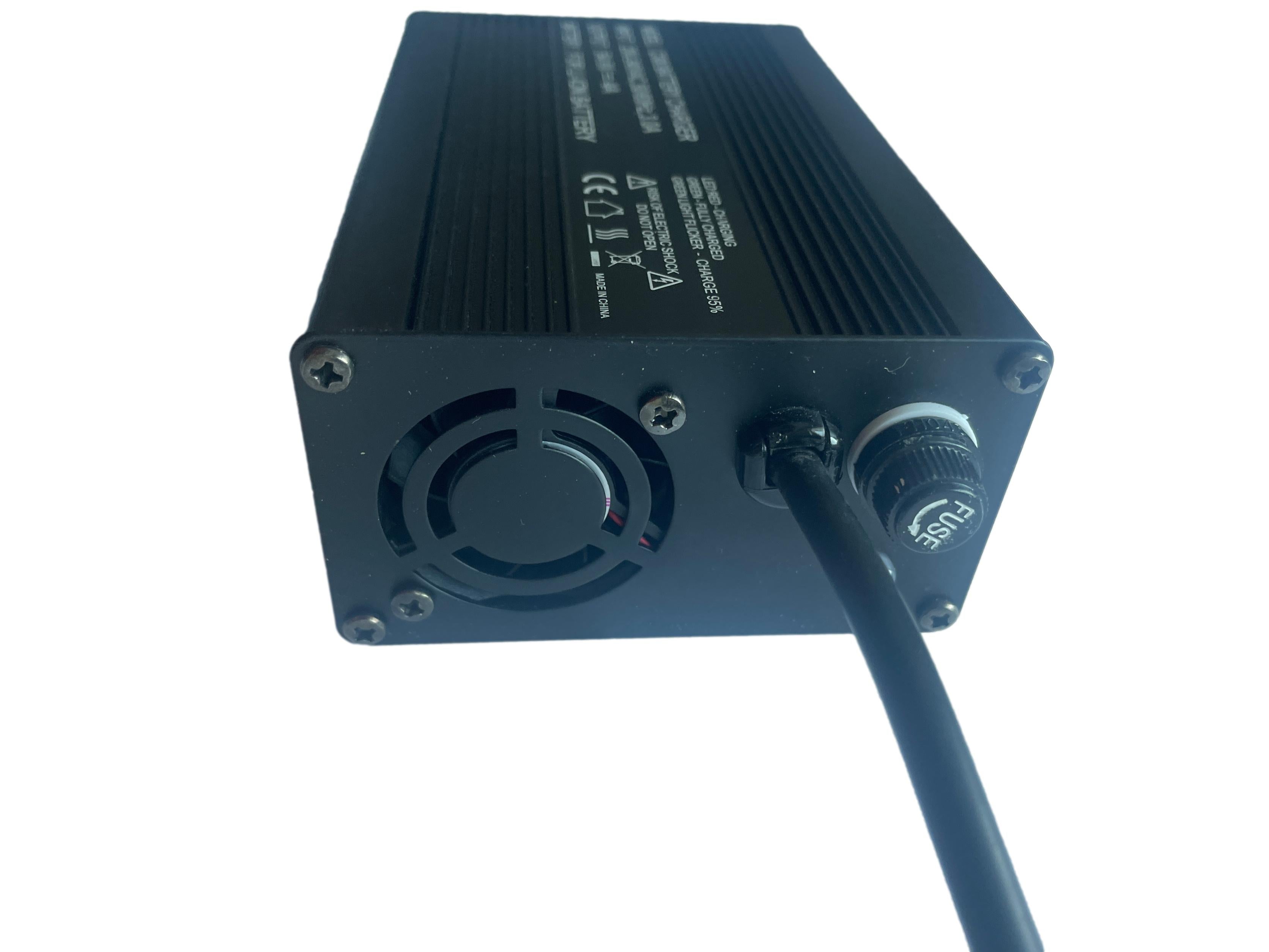 Ladegerät Li ion Charger C600 - 3 poliger Stecker - gebraucht
