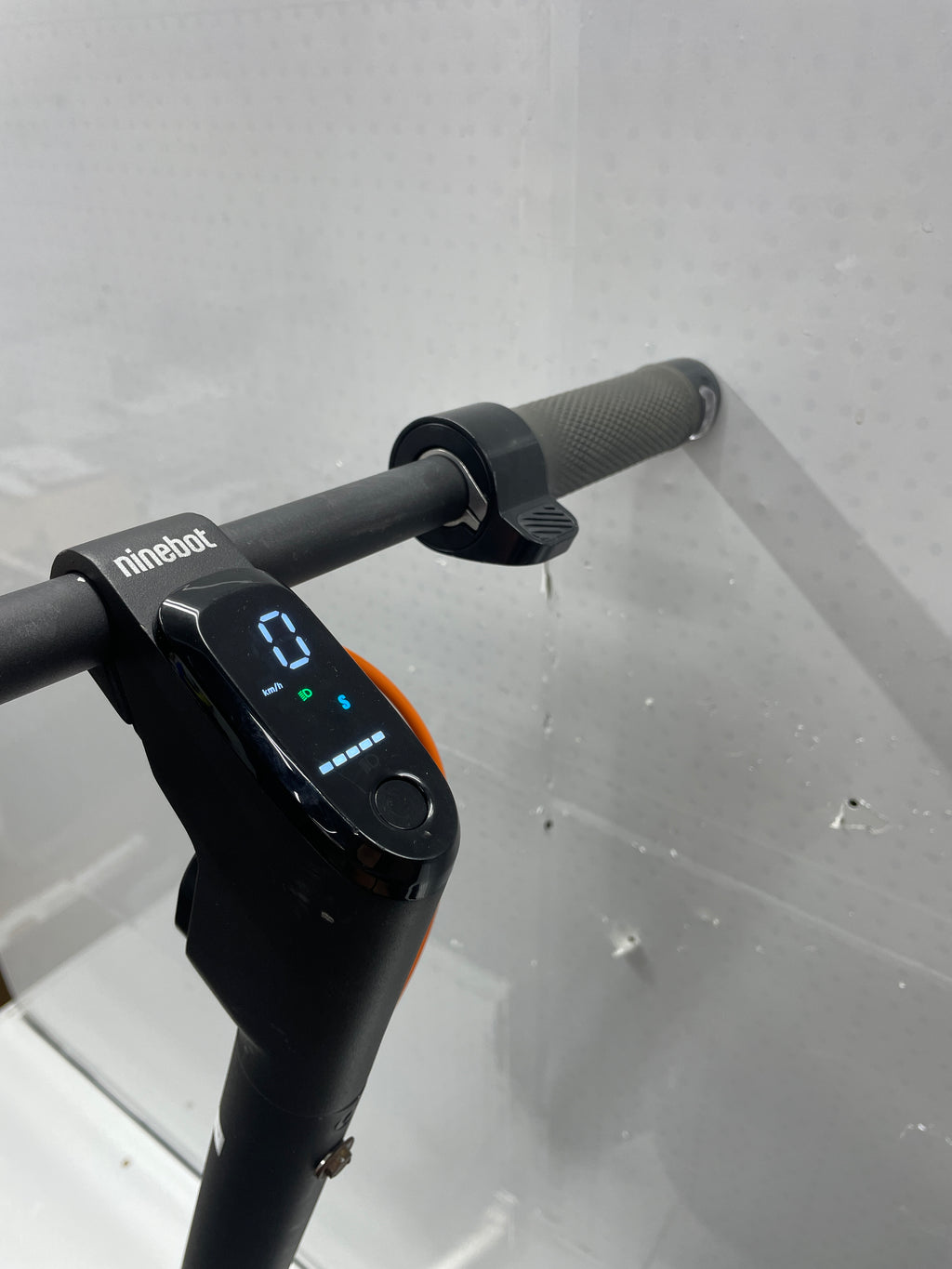Segway ninebot KickScooter F2 Pro D