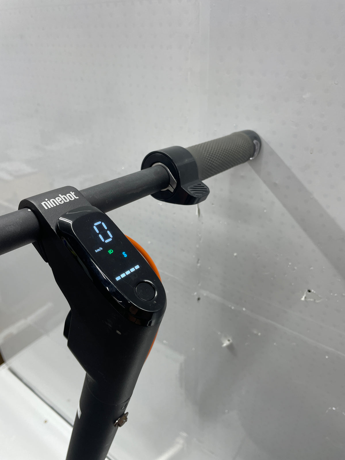 Segway ninebot KickScooter F2 Pro D