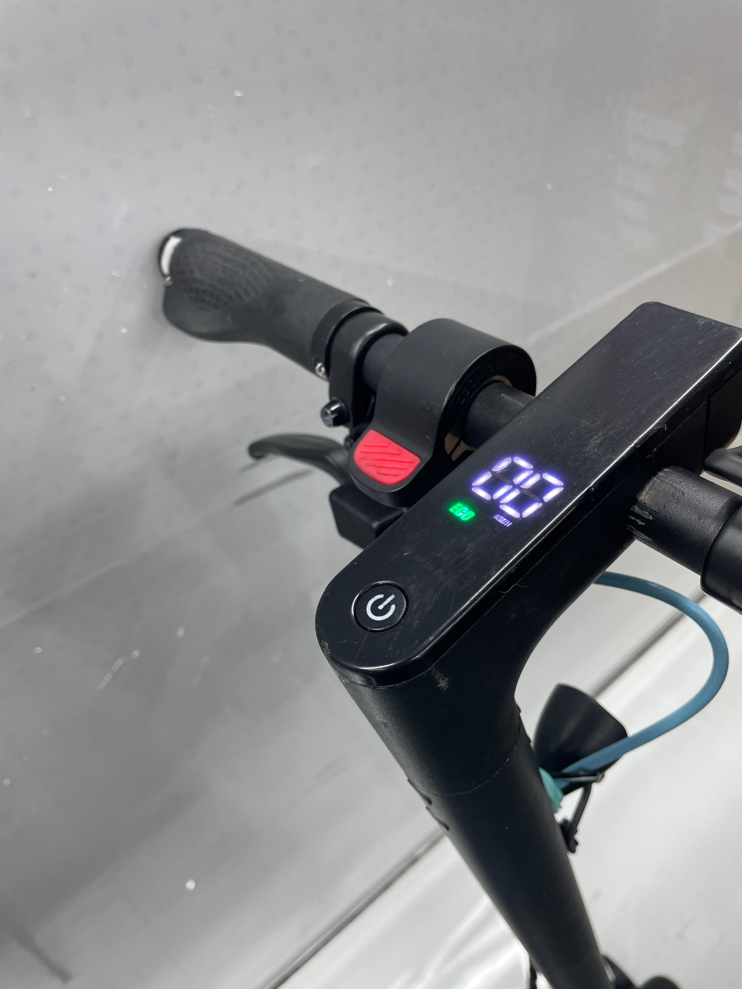 EVERCROSS EV85F E-Scooter Model: EV85F - Bastler