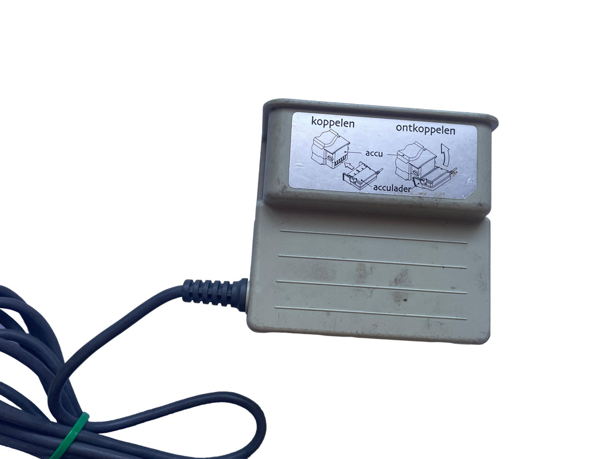 Ladegerät Panasonic NKJ032 Gazelle - gebraucht