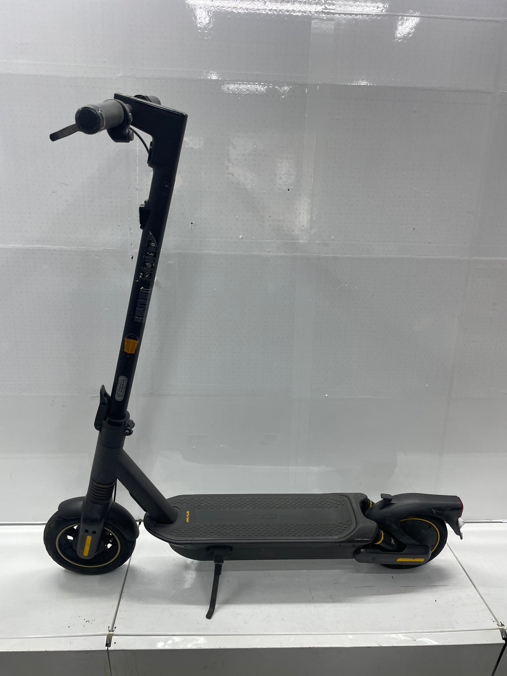 Segway Ninebot MAX G2D E-Scooter - DEFEKT, Bastler, Wasseschaden