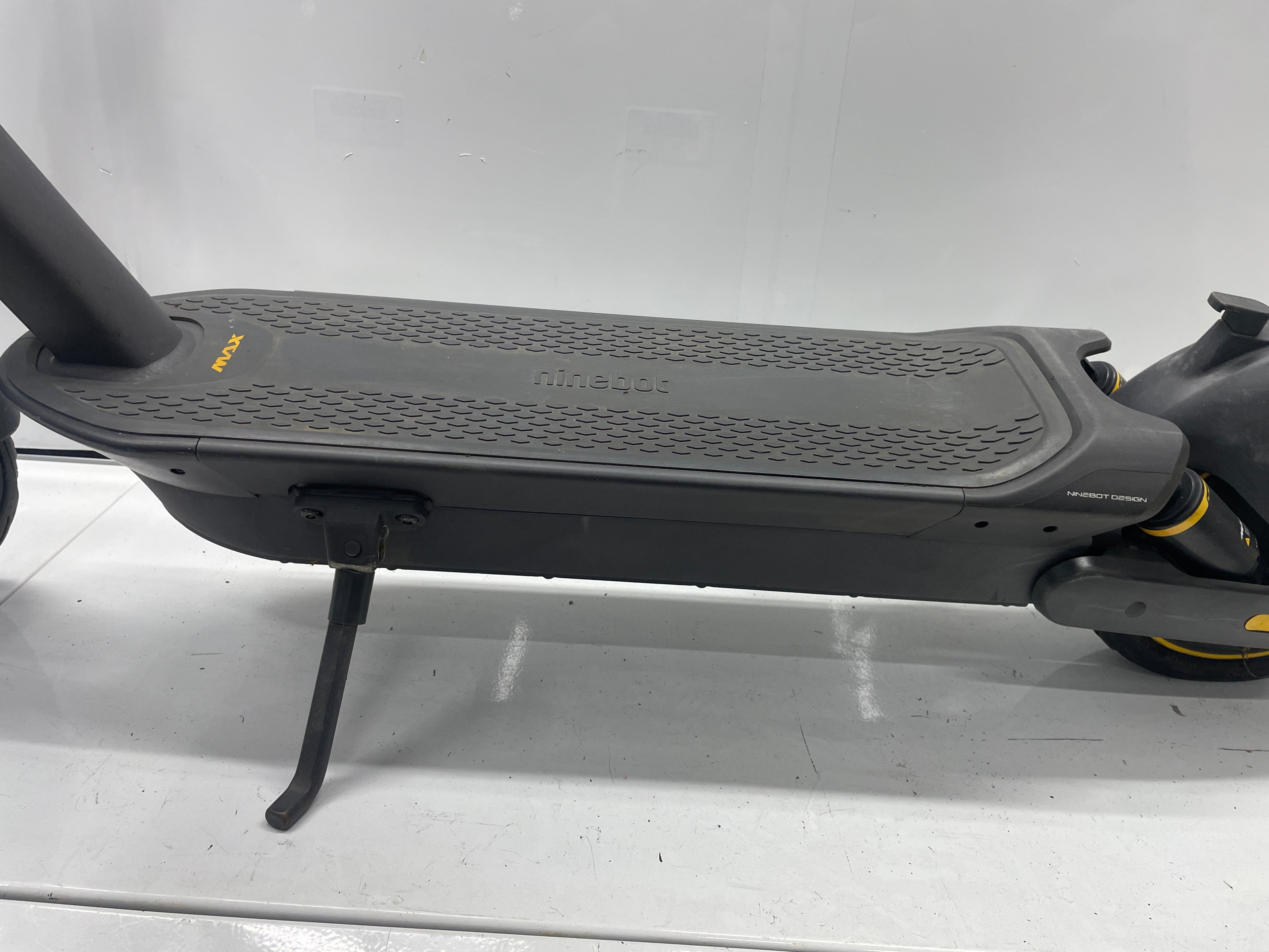 Segway Ninebot MAX G2D E-Scooter - DEFEKT, Bastler, Wasseschaden