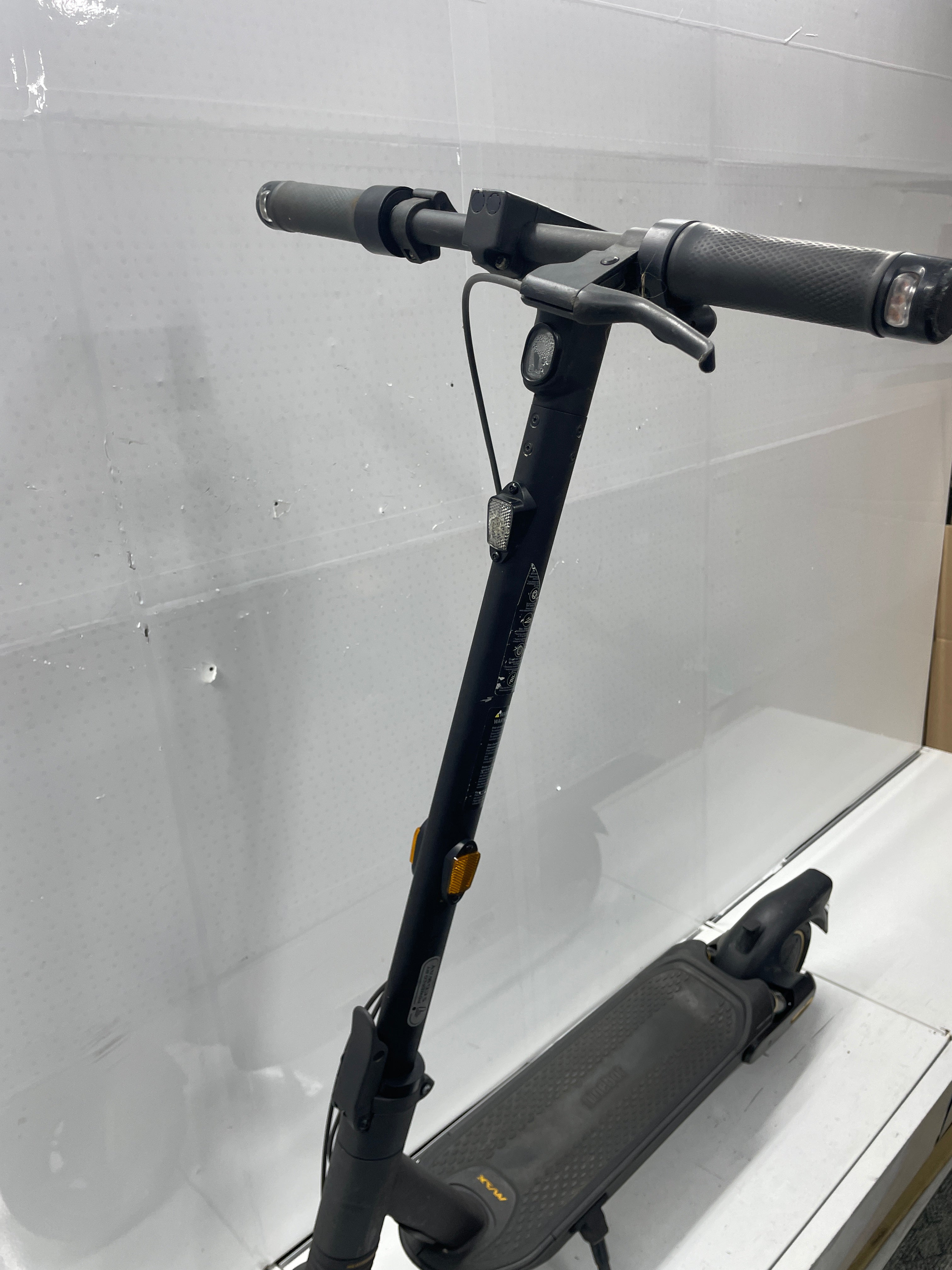 Segway Ninebot MAX G2D E-Scooter - DEFEKT, Bastler, Wasseschaden