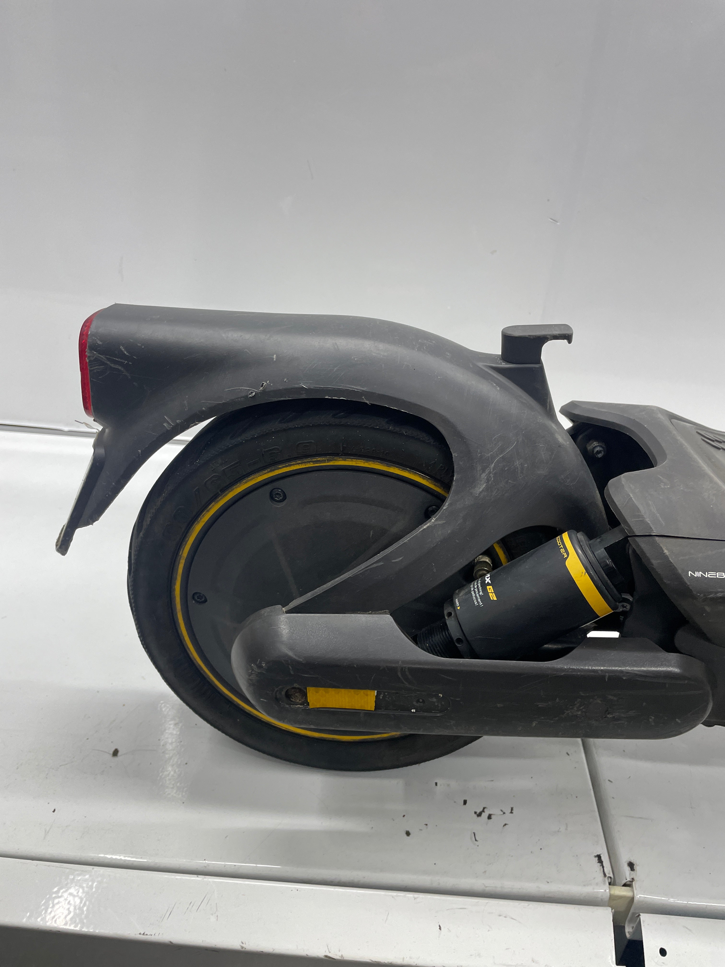 Segway Ninebot MAX G2D E-Scooter - DEFEKT, Bastler, Wasseschaden