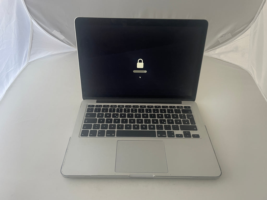 Apple Mac Book Pro silber 13 Zoll - Bastler, Ersatzteilspender, gesperrt - Ersatzteilspender, Bastler