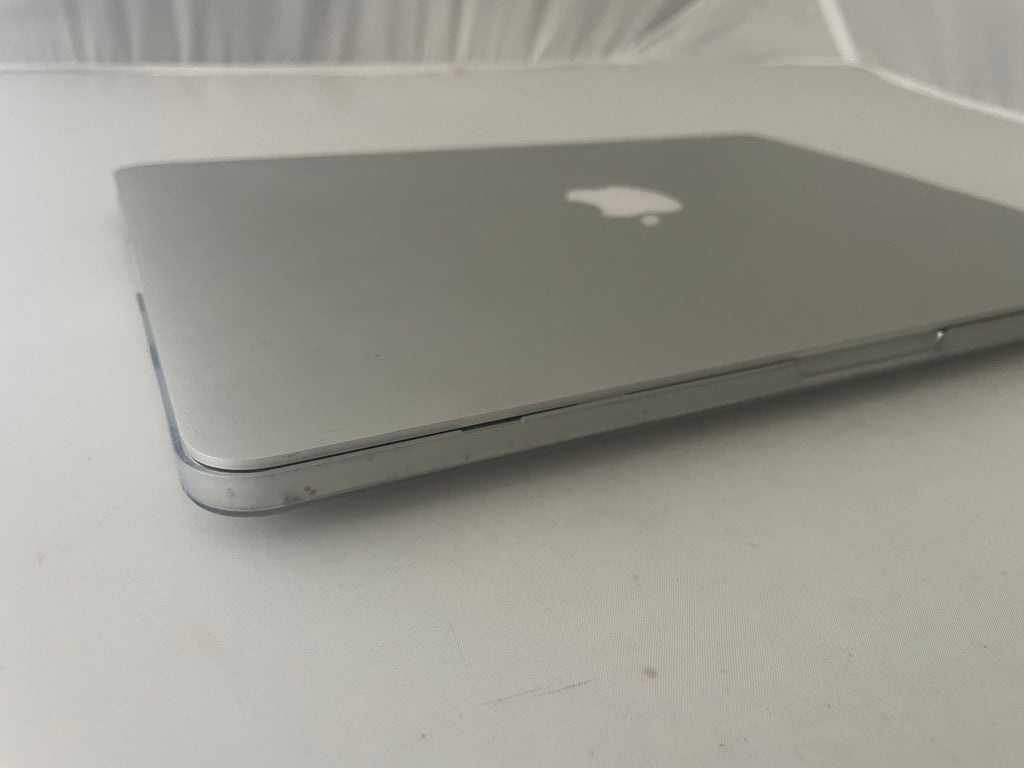 Apple Mac Book Pro silber 13 Zoll - Bastler, Ersatzteilspender, gesperrt - Ersatzteilspender, Bastler