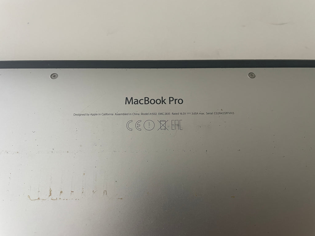 Apple Mac Book Pro silber 13 Zoll - Bastler, Ersatzteilspender, gesperrt - Ersatzteilspender, Bastler