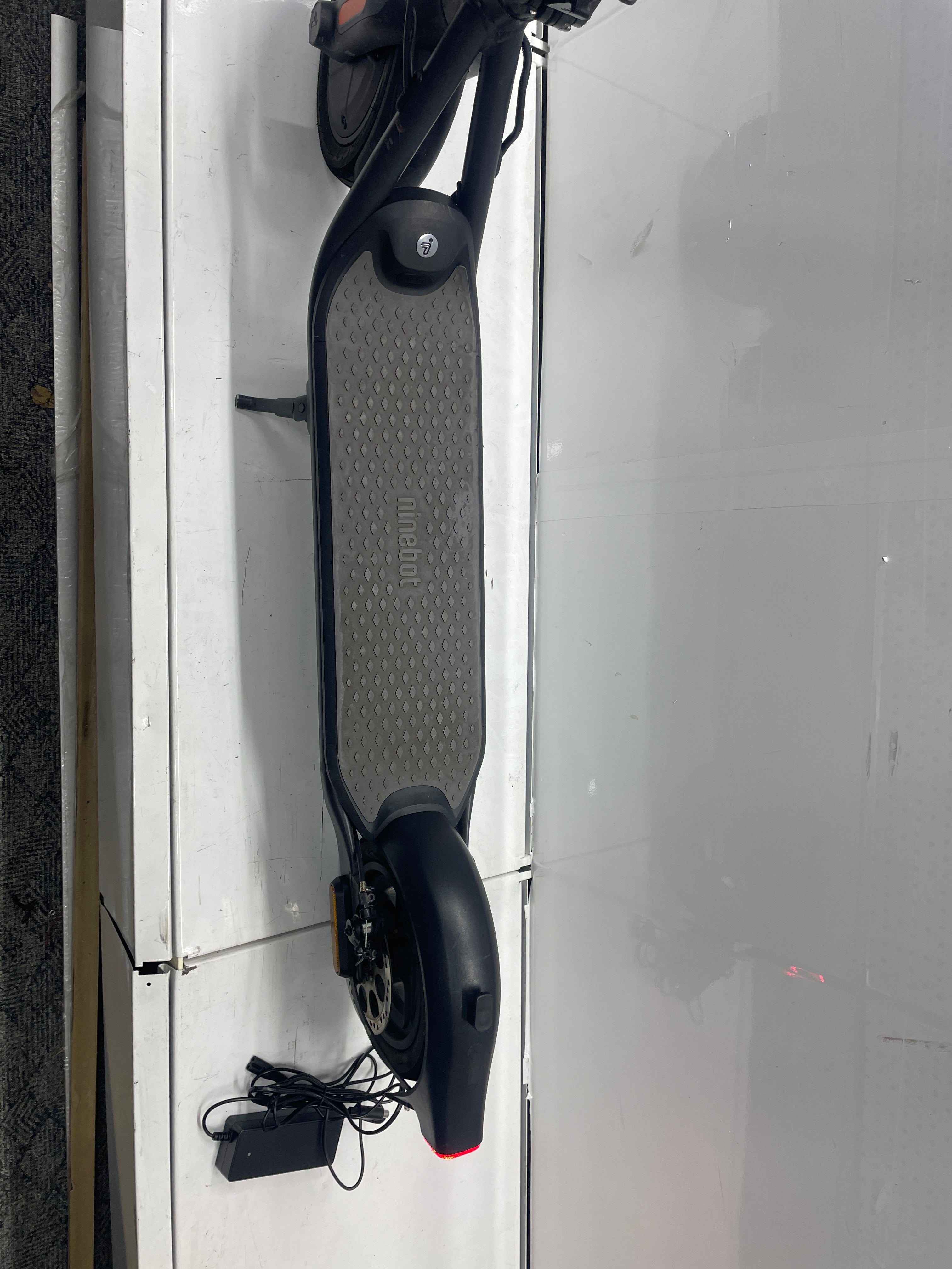 Segway ninebot KickScooter F20D