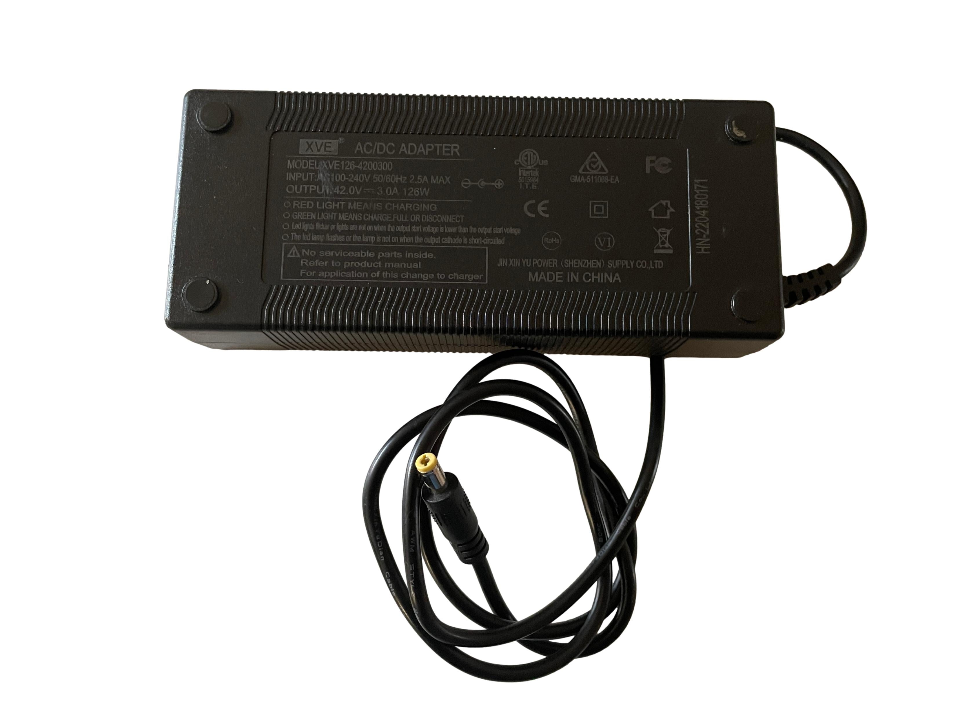 XVE AC/DC Adapter XVE126-4200300