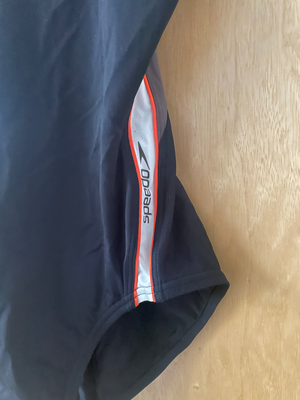 Speedo Damen Badeanzug Größe 42 - NEU
