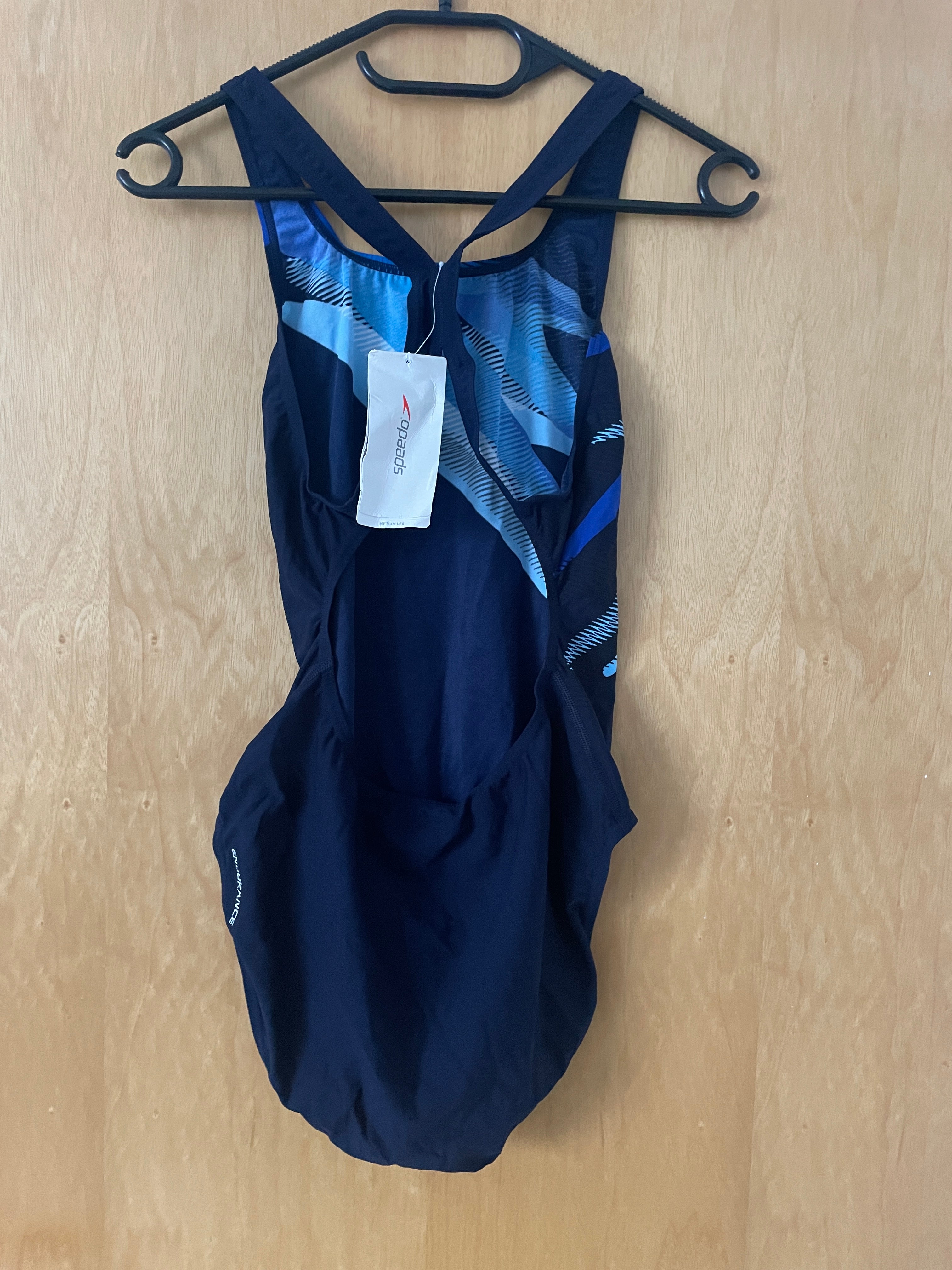 Speedo Damen Badeanzug Größe 42 - NEU