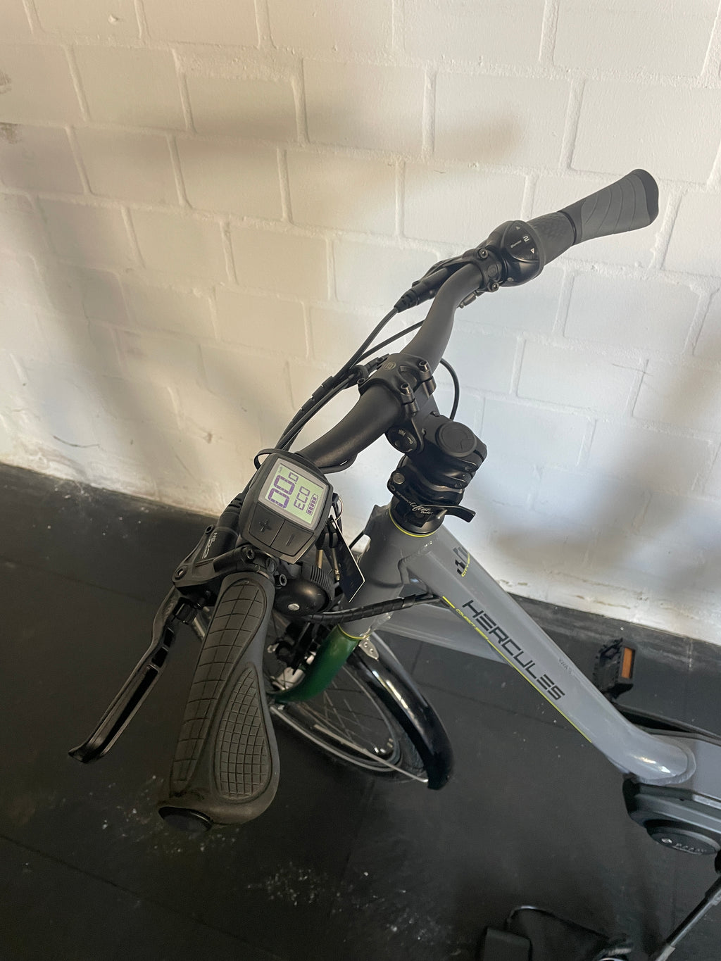Hercules COMPACT SERIES: Futura Compact