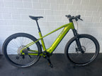 Cube Hybrid Race 800 - Rahmengr. XL erst 325 Km wie neu