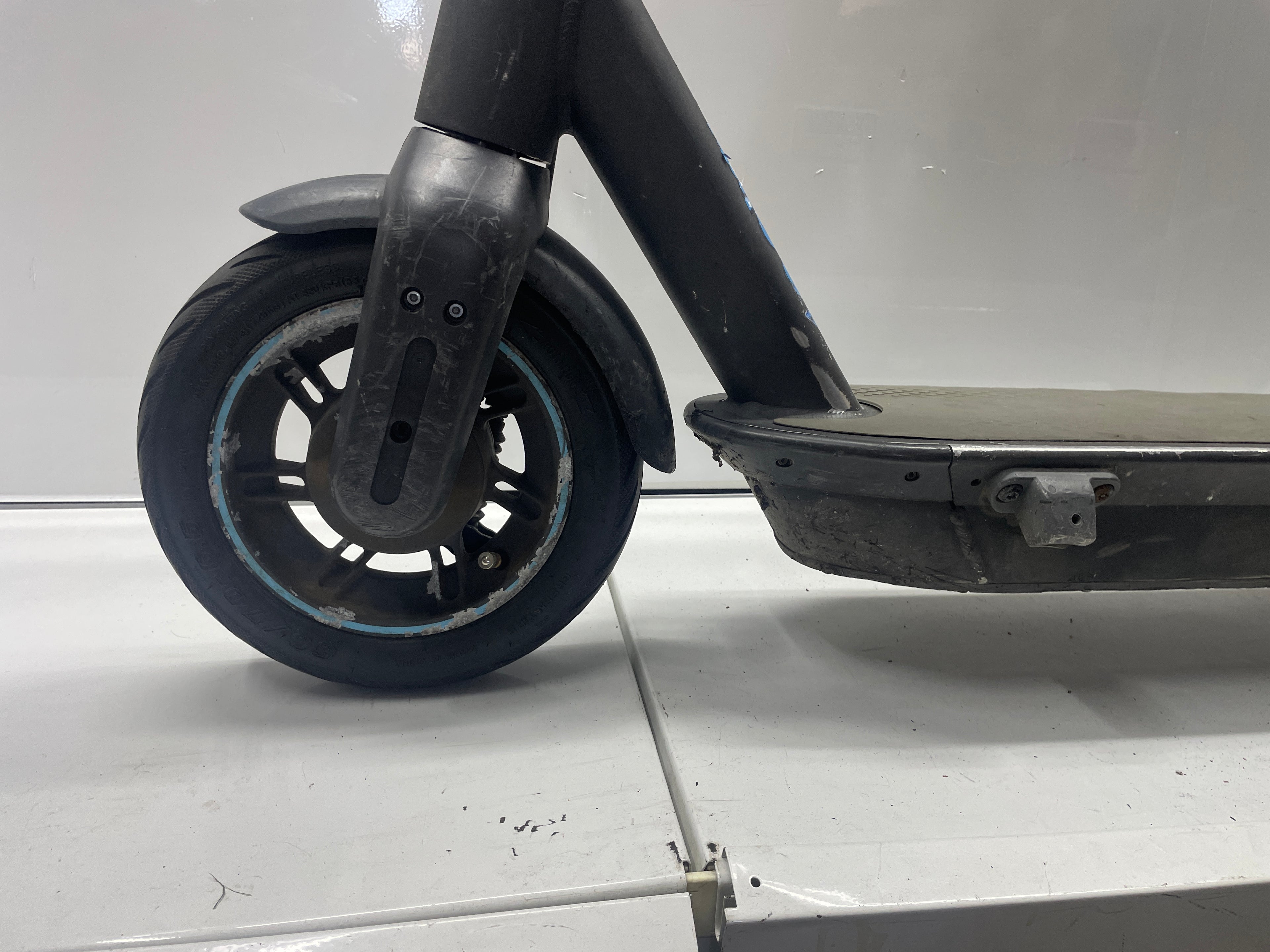 ninebot KickScooter MAX  Model: G30D II - Bastler zum Reparieren, Ersatzteile