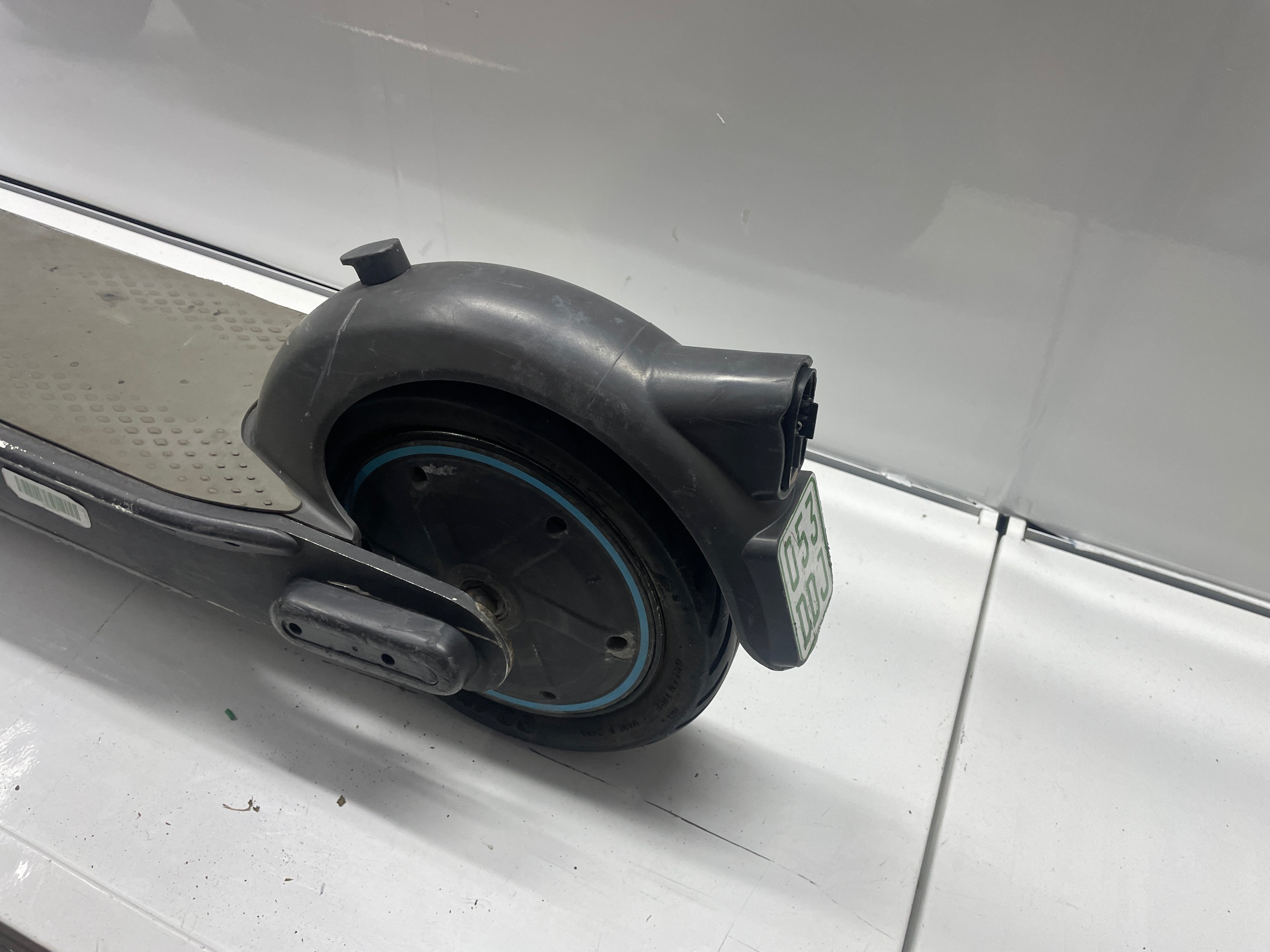 ninebot KickScooter MAX  Model: G30D II - Bastler zum Reparieren, Ersatzteile
