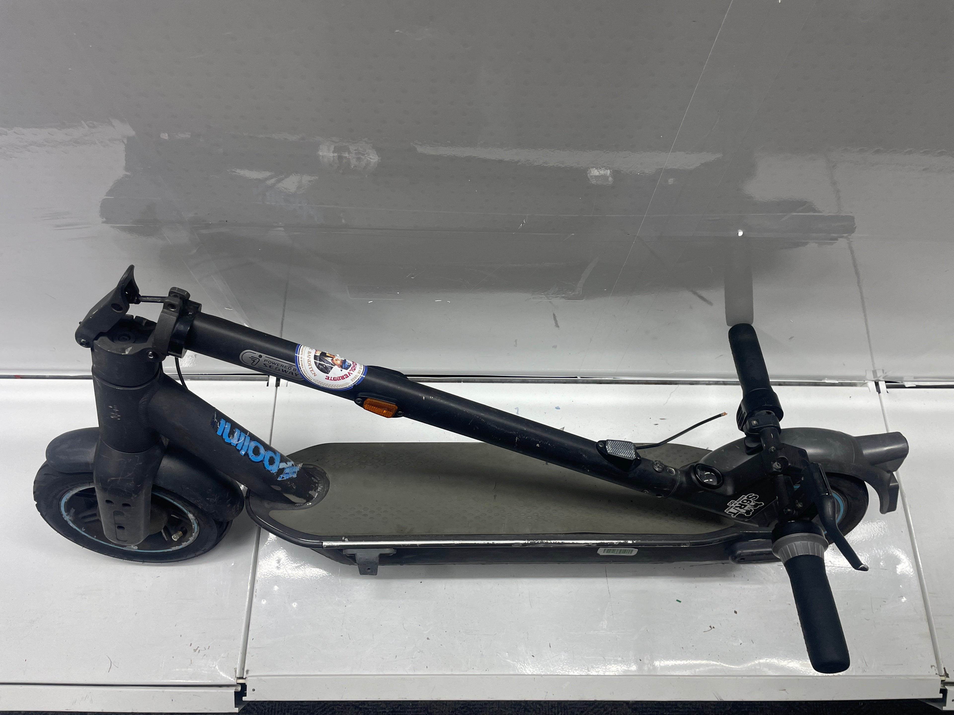 ninebot KickScooter MAX  Model: G30D II - Bastler zum Reparieren, Ersatzteile