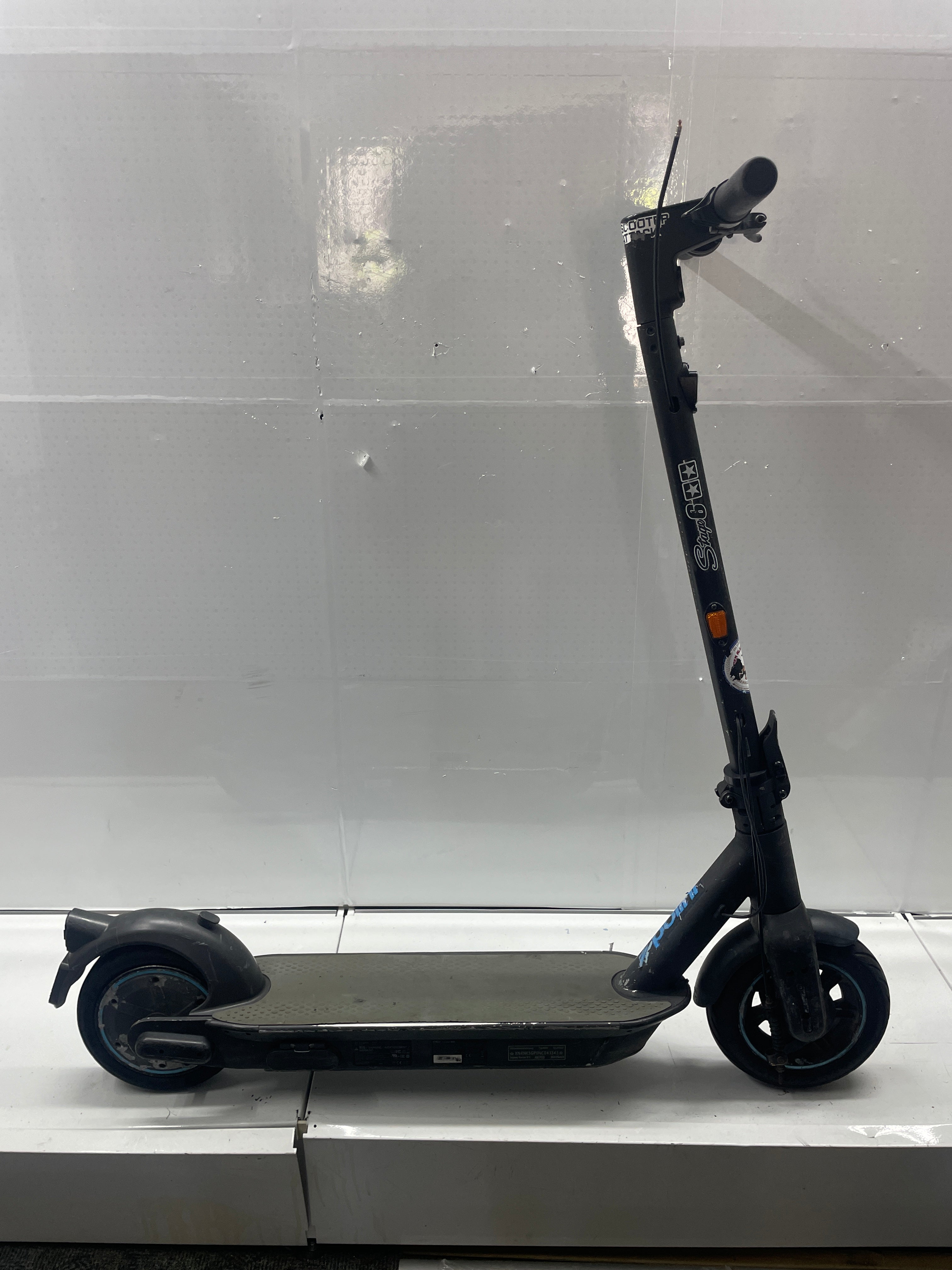 ninebot KickScooter MAX  Model: G30D II - Bastler zum Reparieren, Ersatzteile