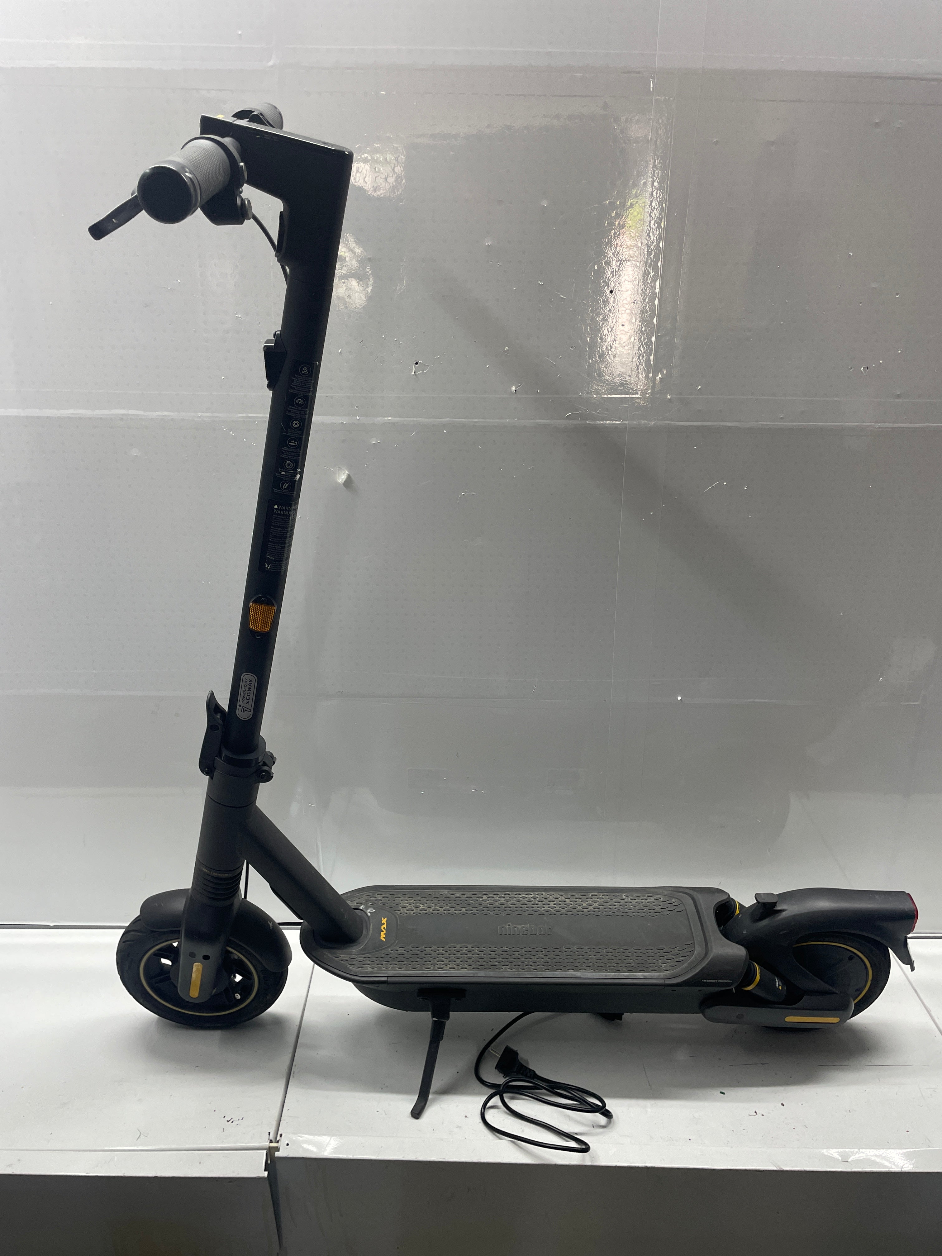 ninebot KickScooter MAX G2 Model: 051501D