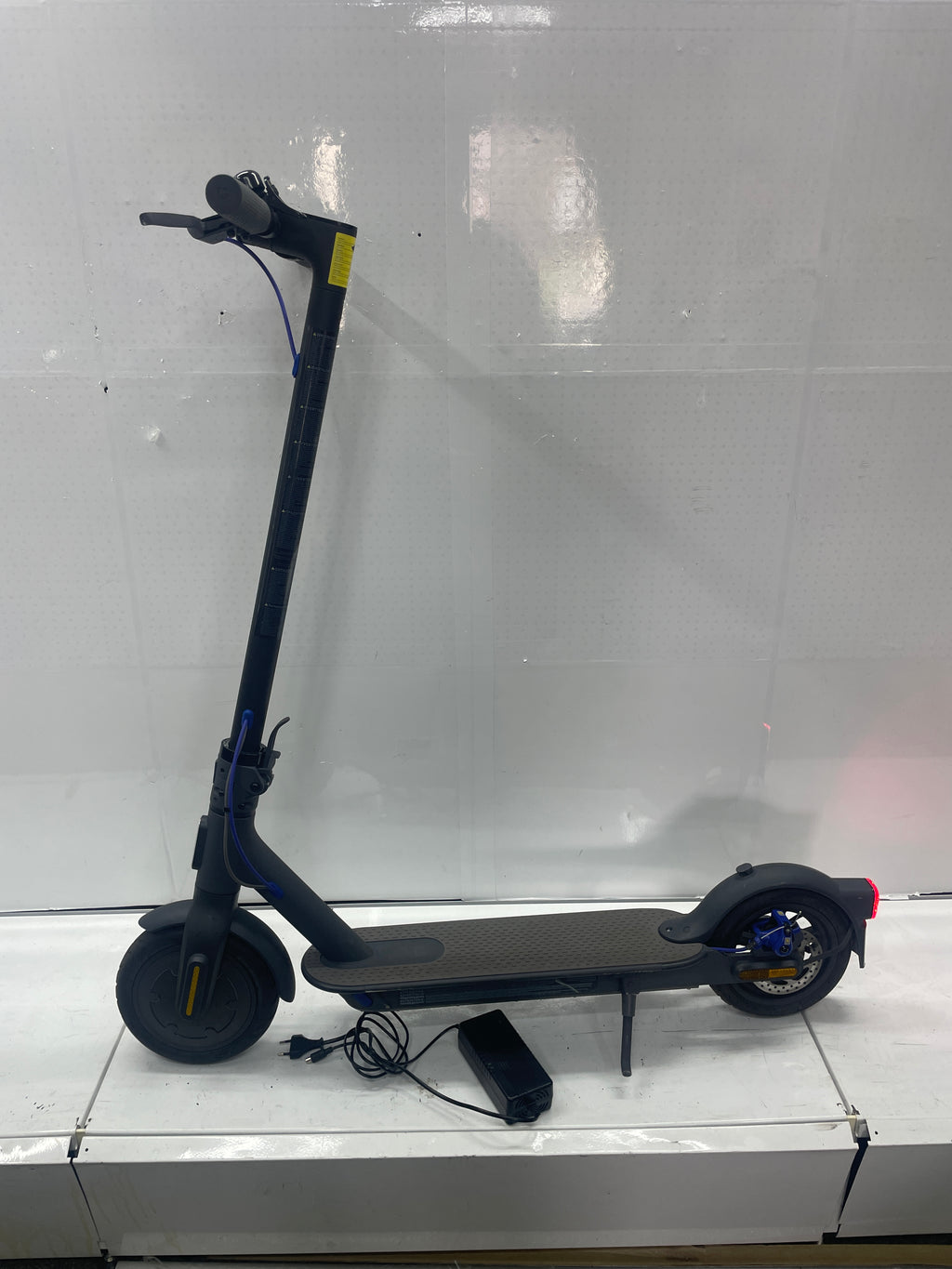 Xiaomi E-Scooter Mi Electic Scooter 3 Modell: DDHBC18NEB