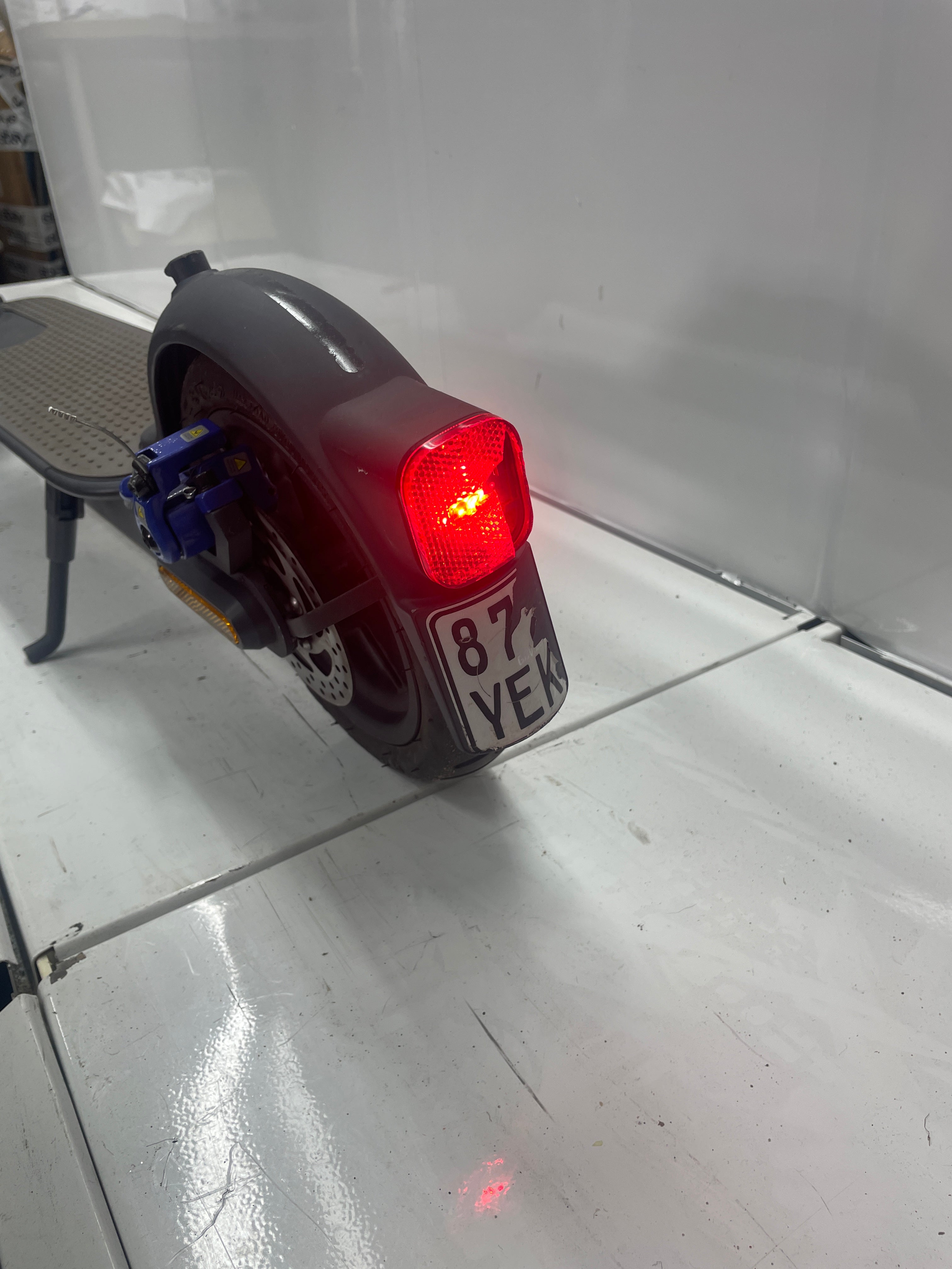 Xiaomi E-Scooter Mi Electic Scooter 3 Modell: DDHBC18NEB