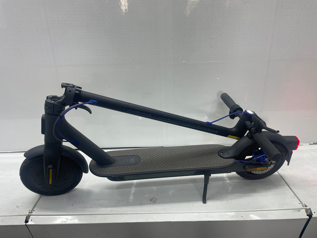 Xiaomi E-Scooter Mi Electic Scooter 3 Modell: DDHBC18NEB