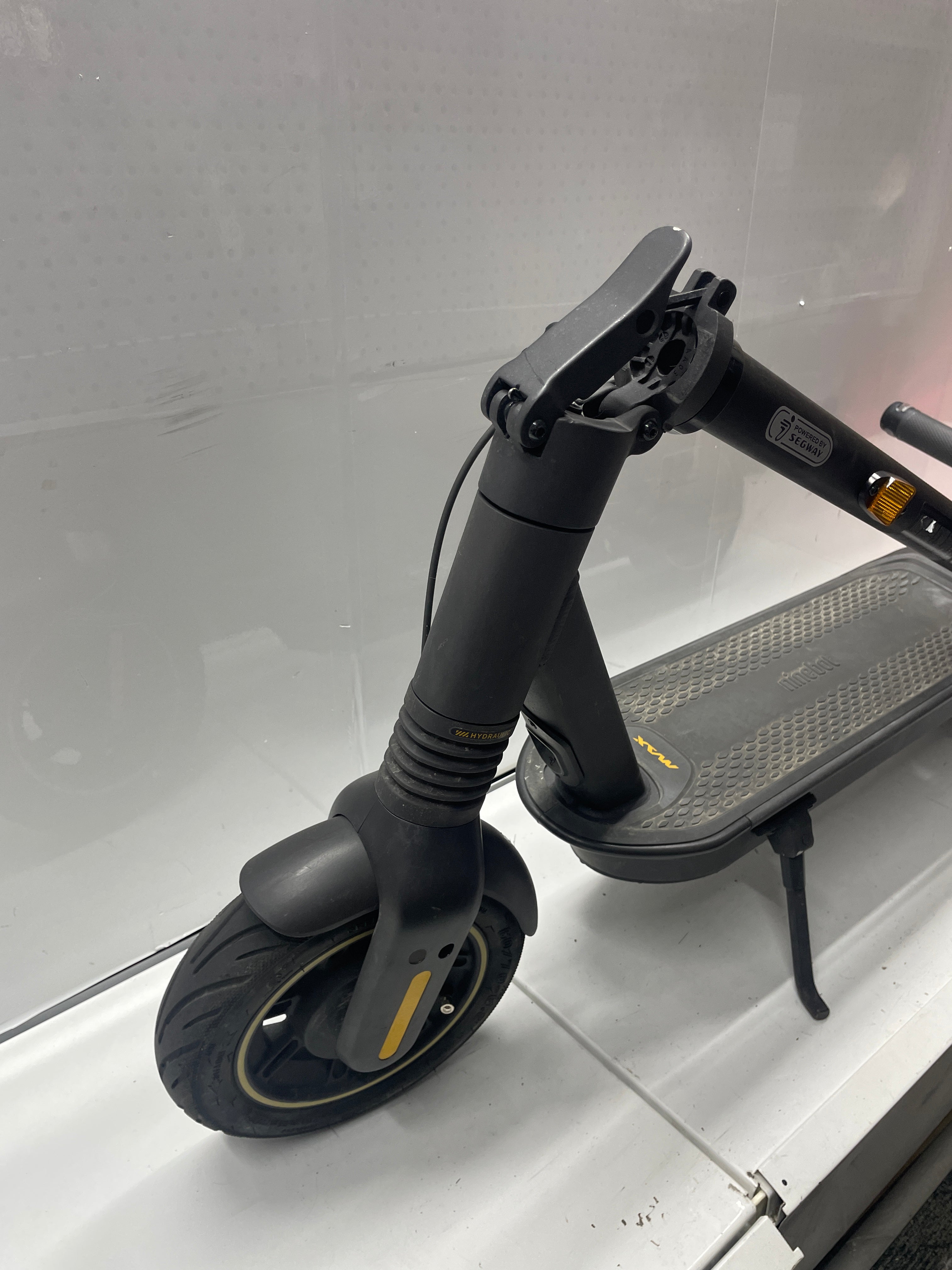 ninebot KickScooter MAX G2 Model: 051501D