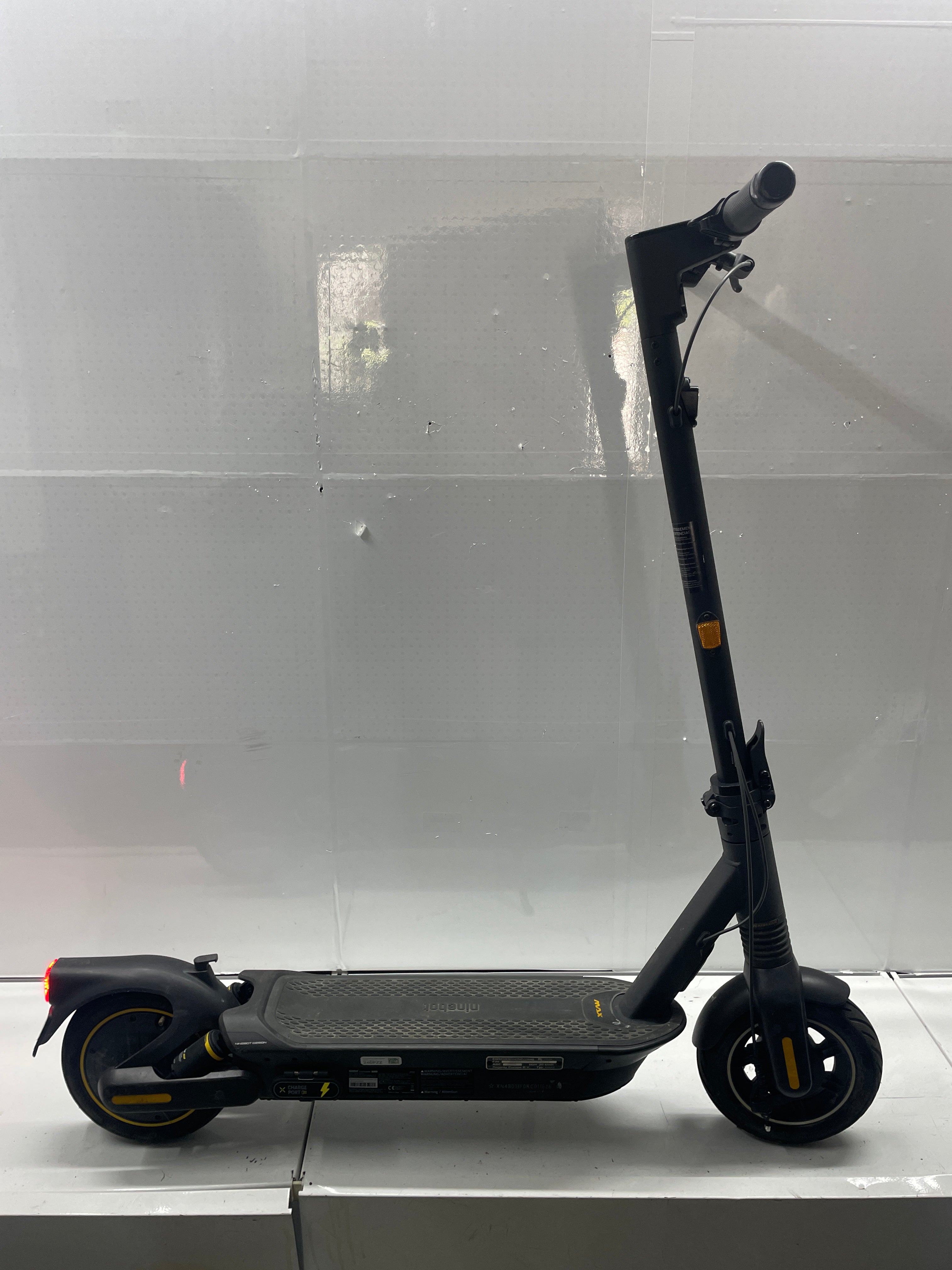 ninebot KickScooter MAX G2 Model: 051501D