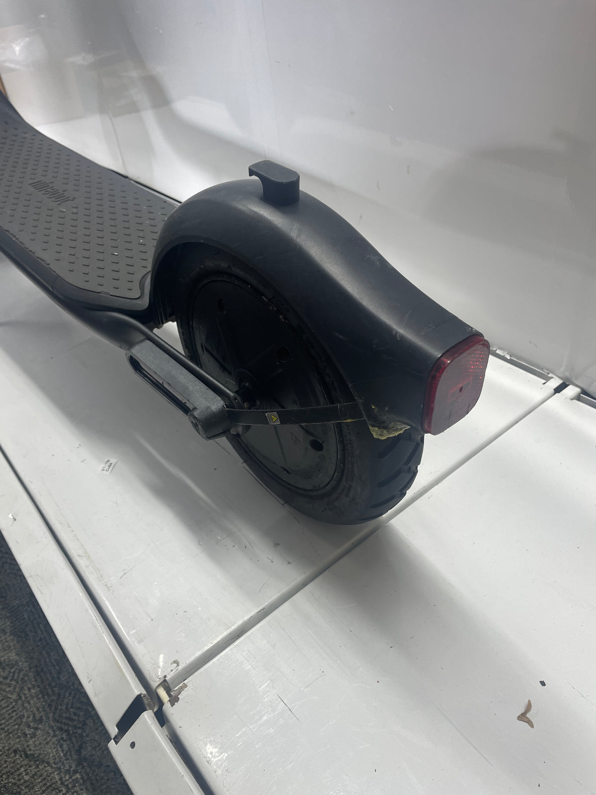 Segway ninebot KickScooter F2 PRO - BASTLER