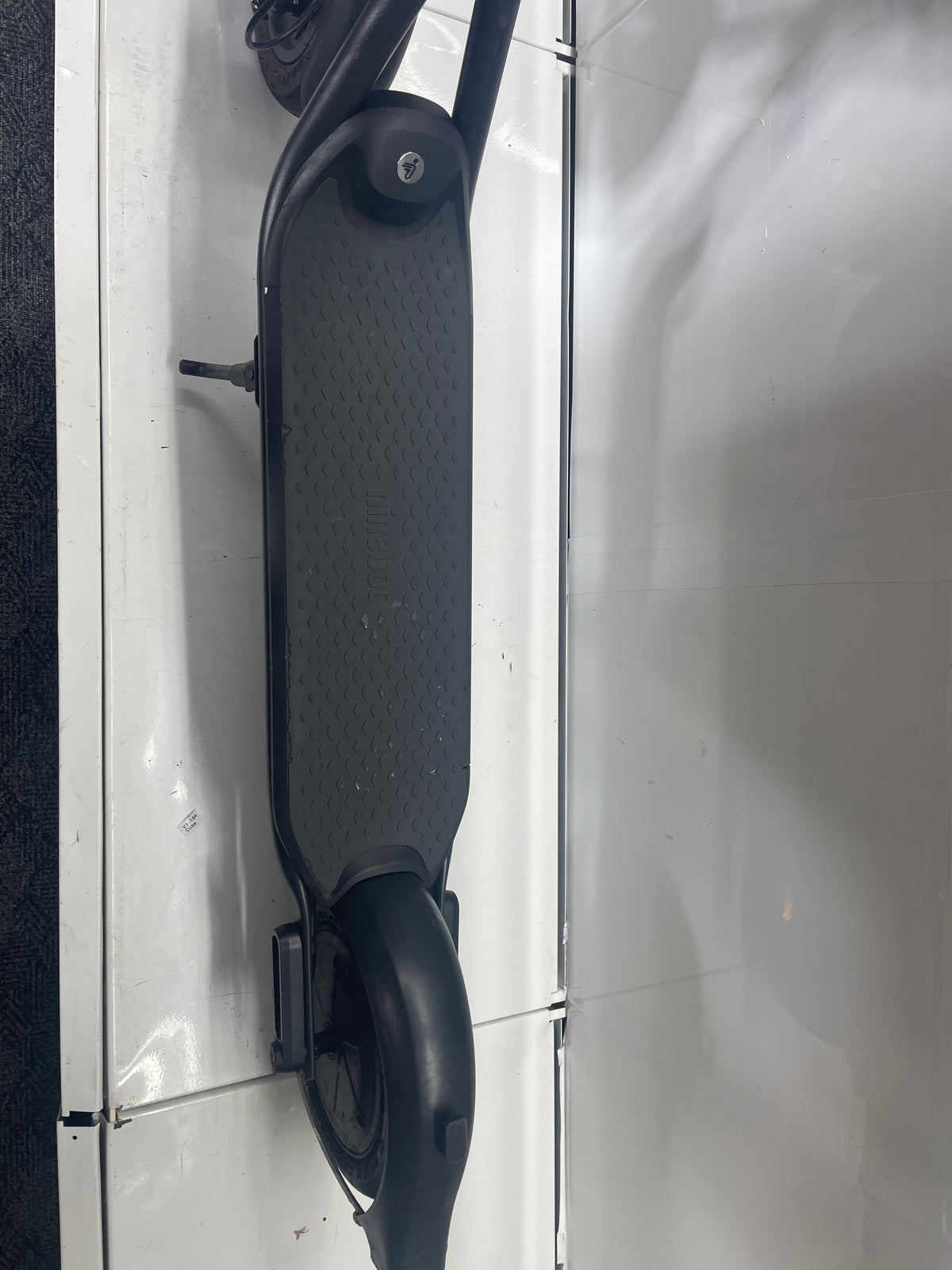 Segway ninebot KickScooter F2 PRO - BASTLER